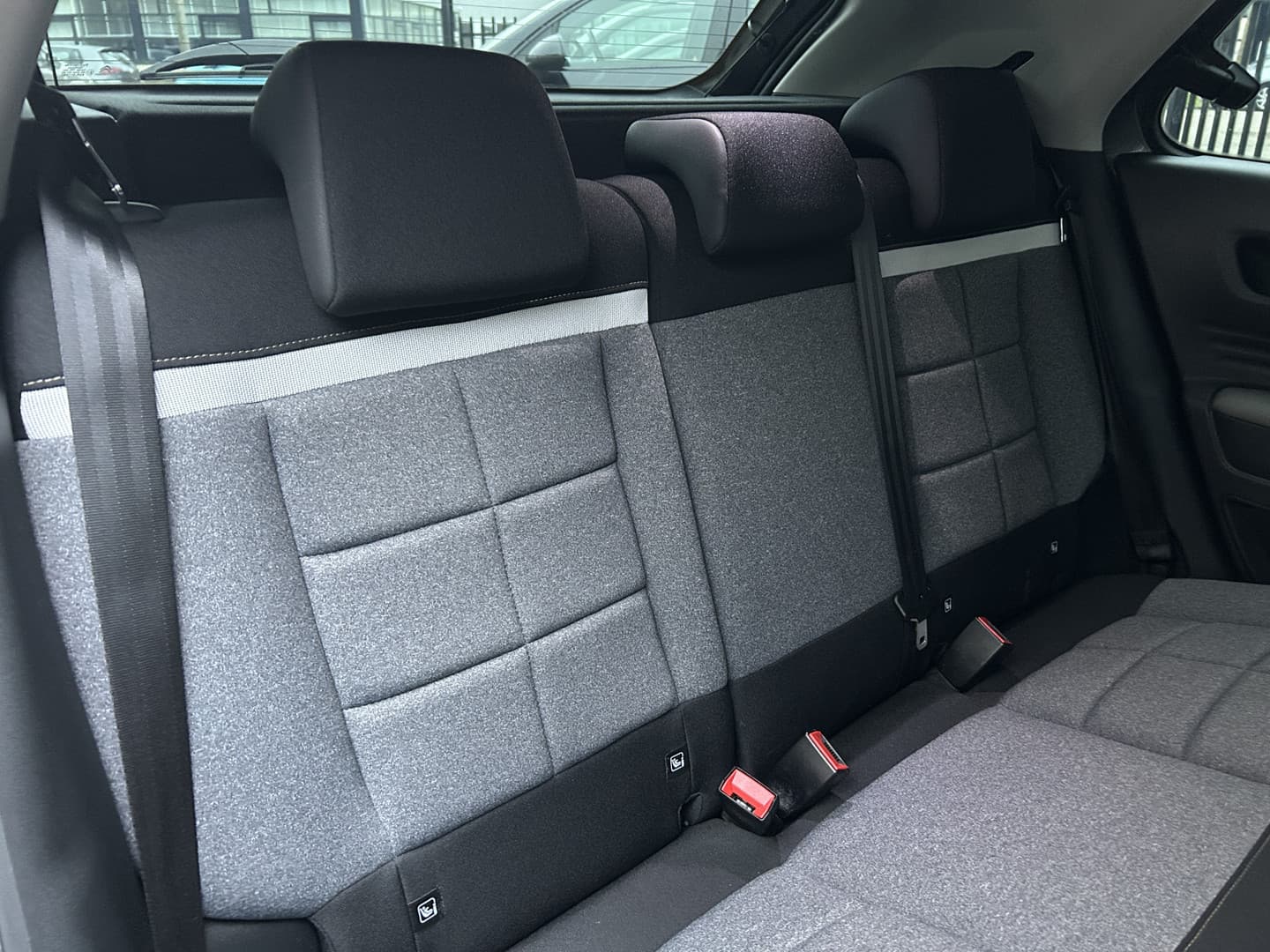 Citroën C4 Cactus 1.2 PureTech Origins thumbnail 6