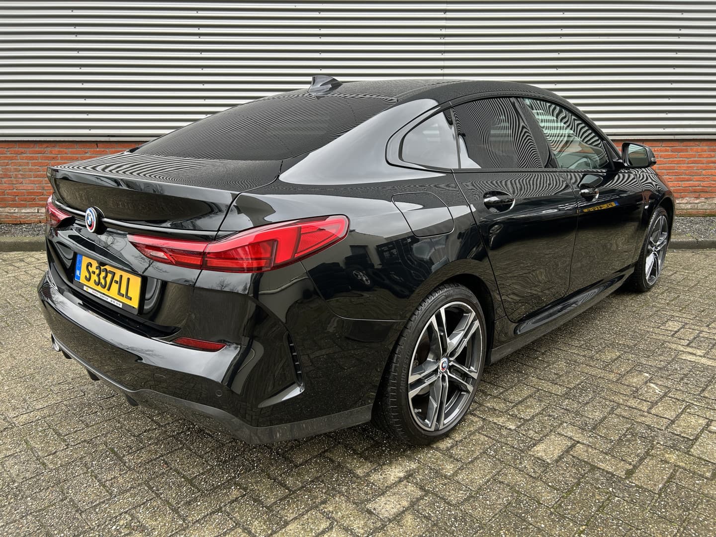 BMW 2 Serie Gran Coupé 218i M-Sport thumbnail 2