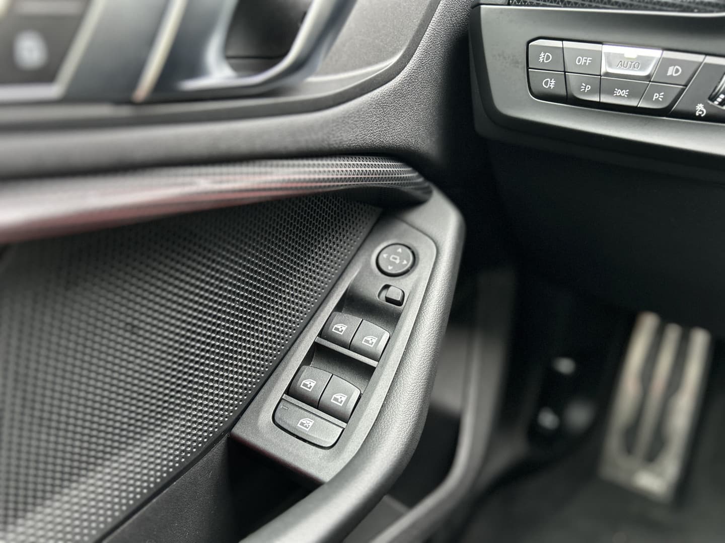 BMW 2 Serie Gran Coupé 218i M-Sport thumbnail 5