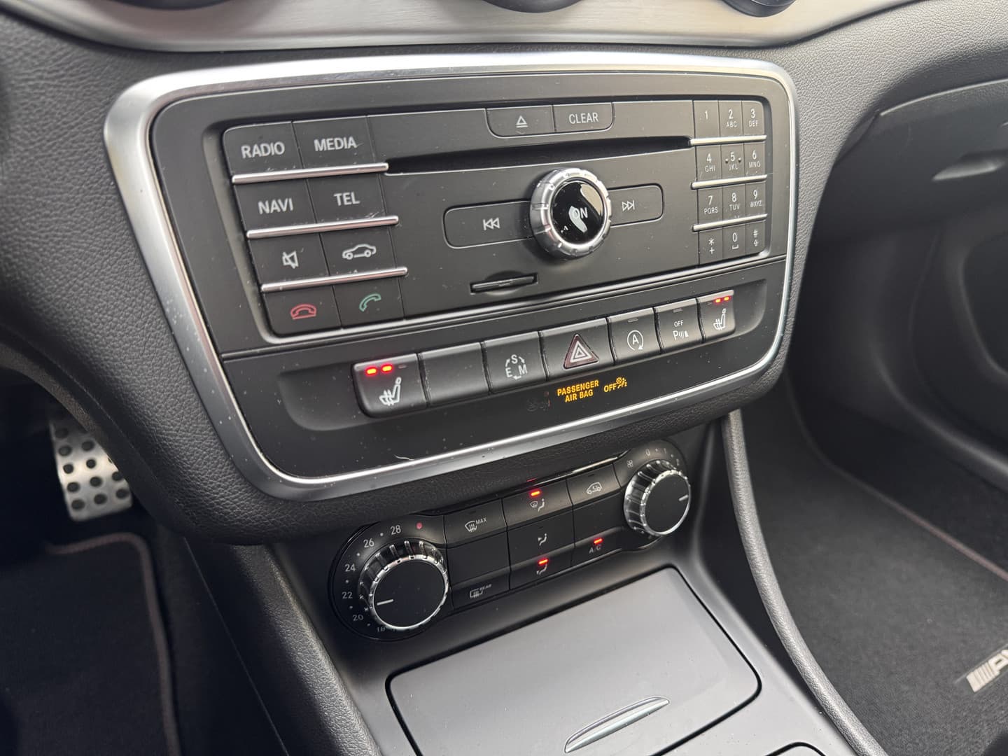 Mercedes-Benz CLA Shooting Brake 180 Prestige thumbnail 10