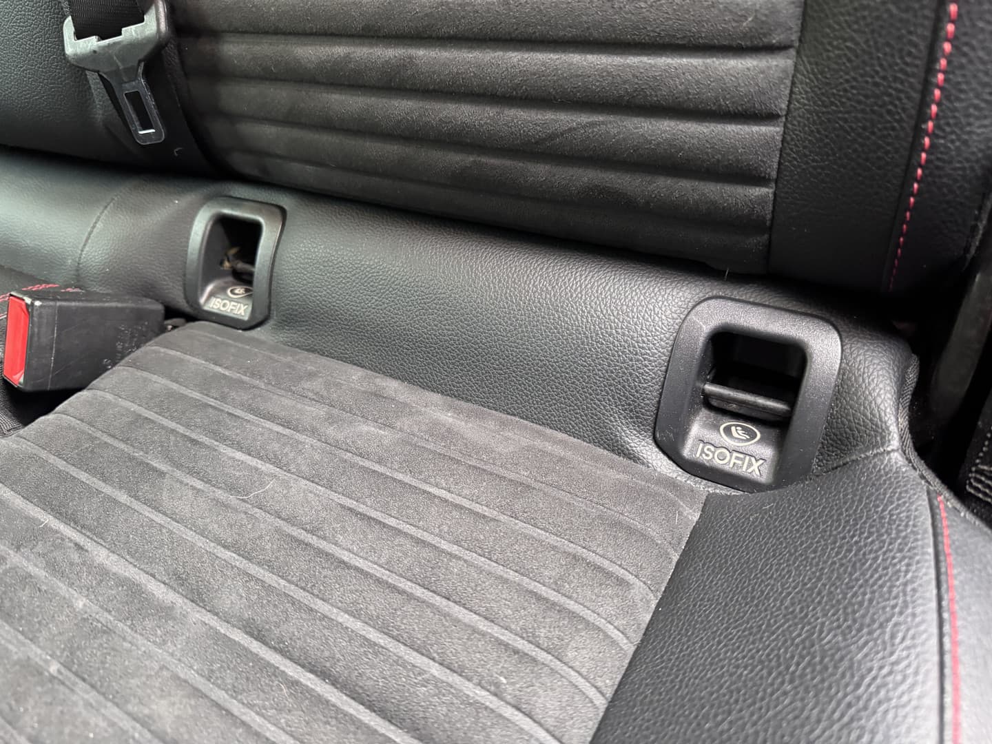 Mercedes-Benz CLA Shooting Brake 180 Prestige thumbnail 13