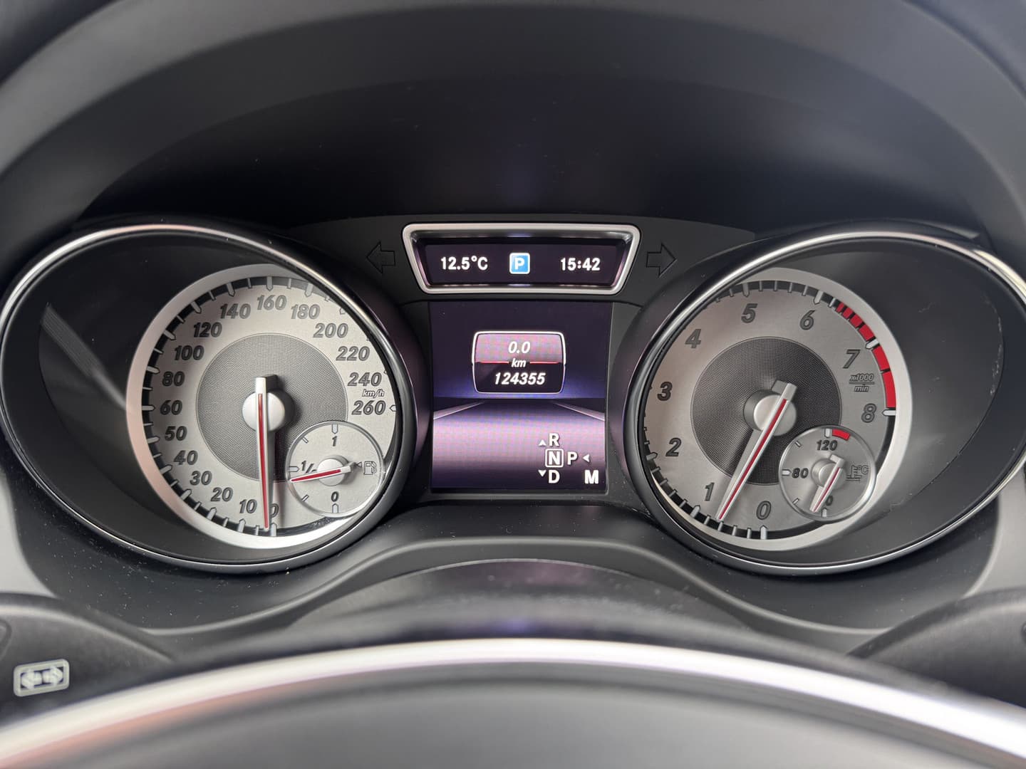 Mercedes-Benz CLA Shooting Brake 180 Prestige thumbnail 9