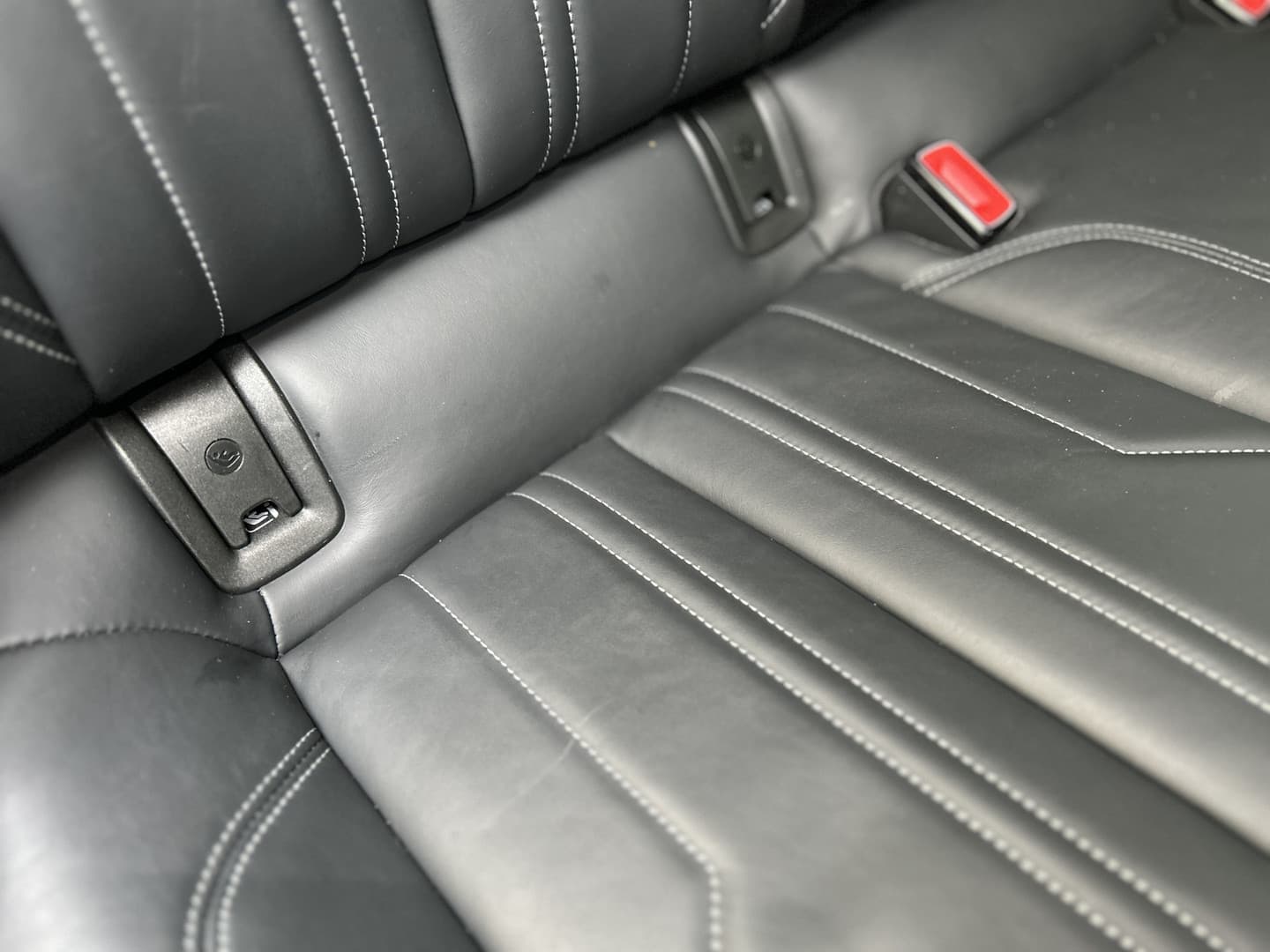 Audi A6 Avant 55 TFSI e quattro Competition thumbnail 22