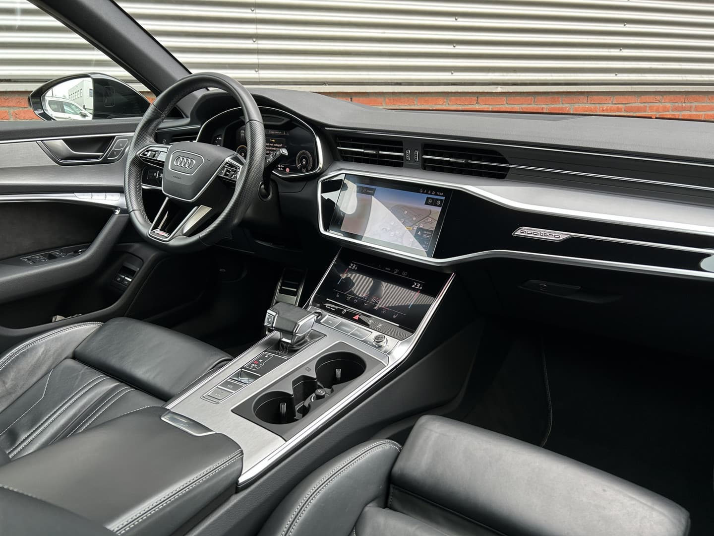 Audi A6 Avant 55 TFSI e quattro Competition thumbnail 4