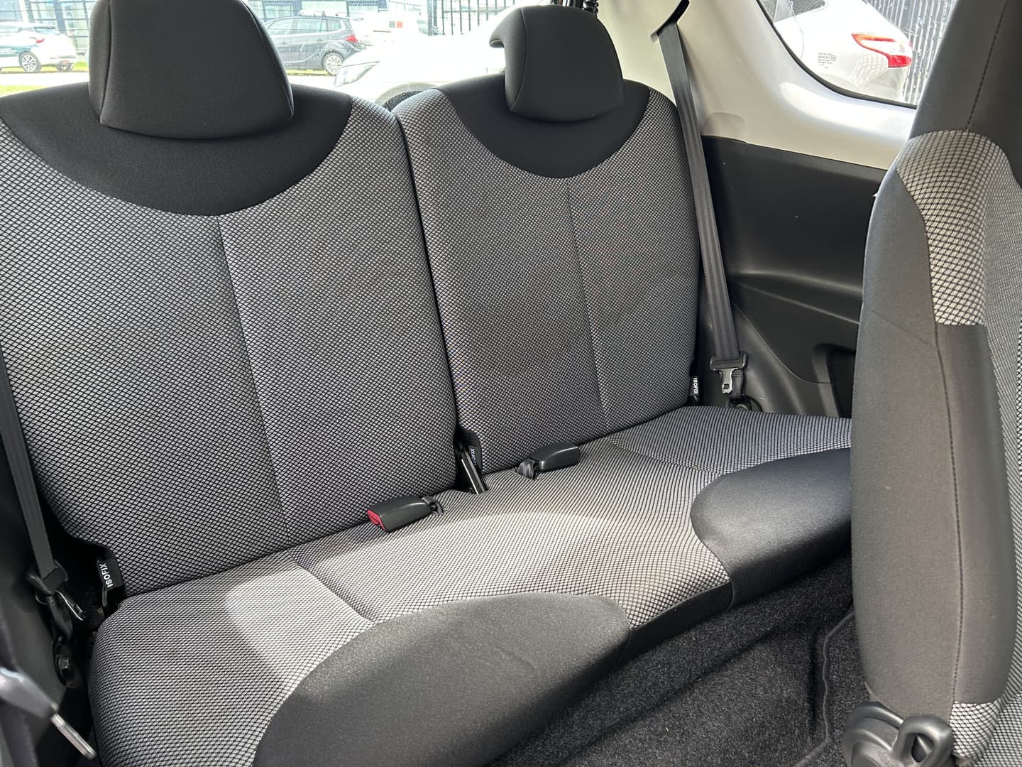 Toyota Aygo 1.0 VVT-i Aspiration thumbnail 12