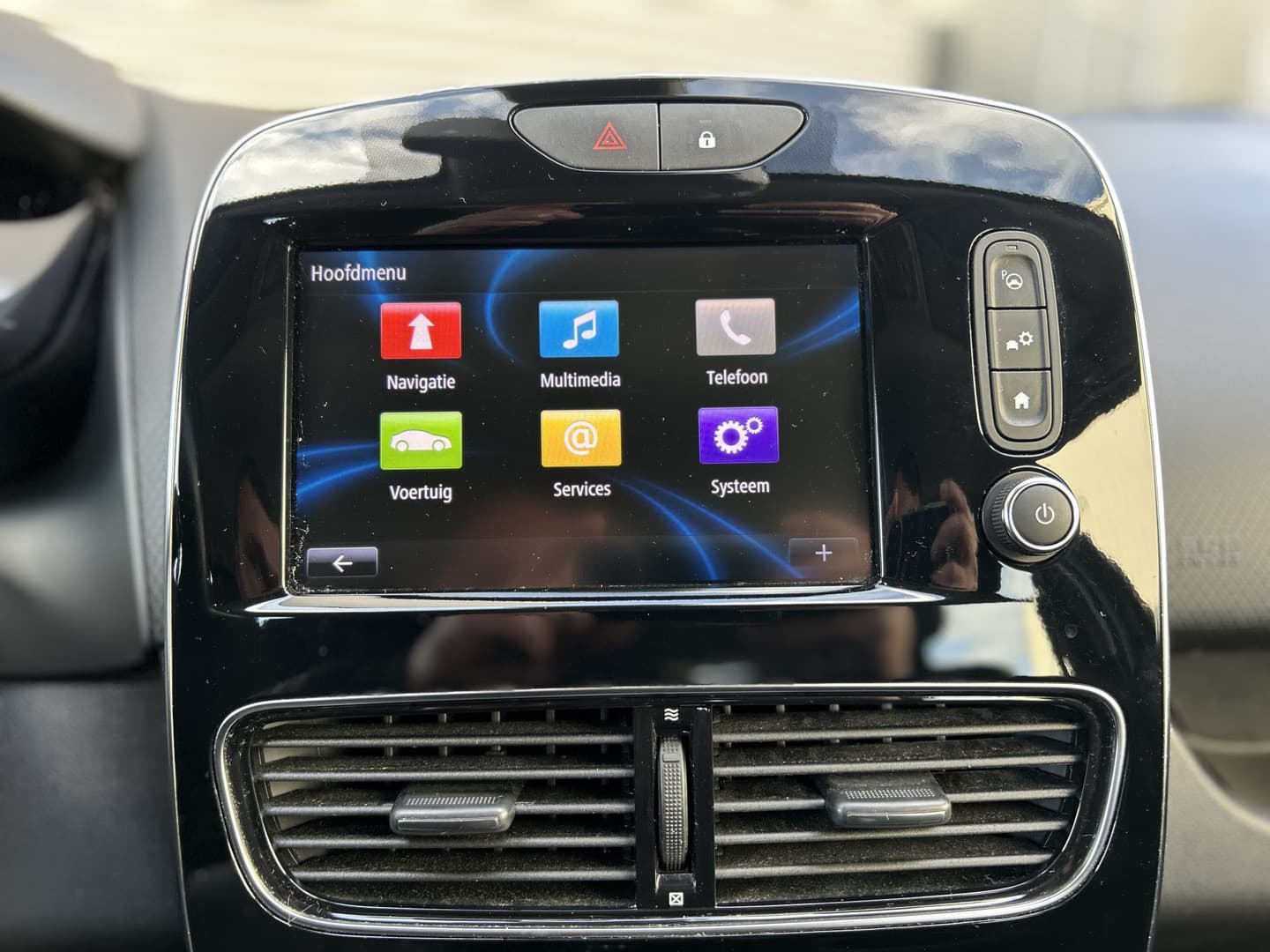 Renault Clio Estate 0.9 TCe Intens thumbnail 13