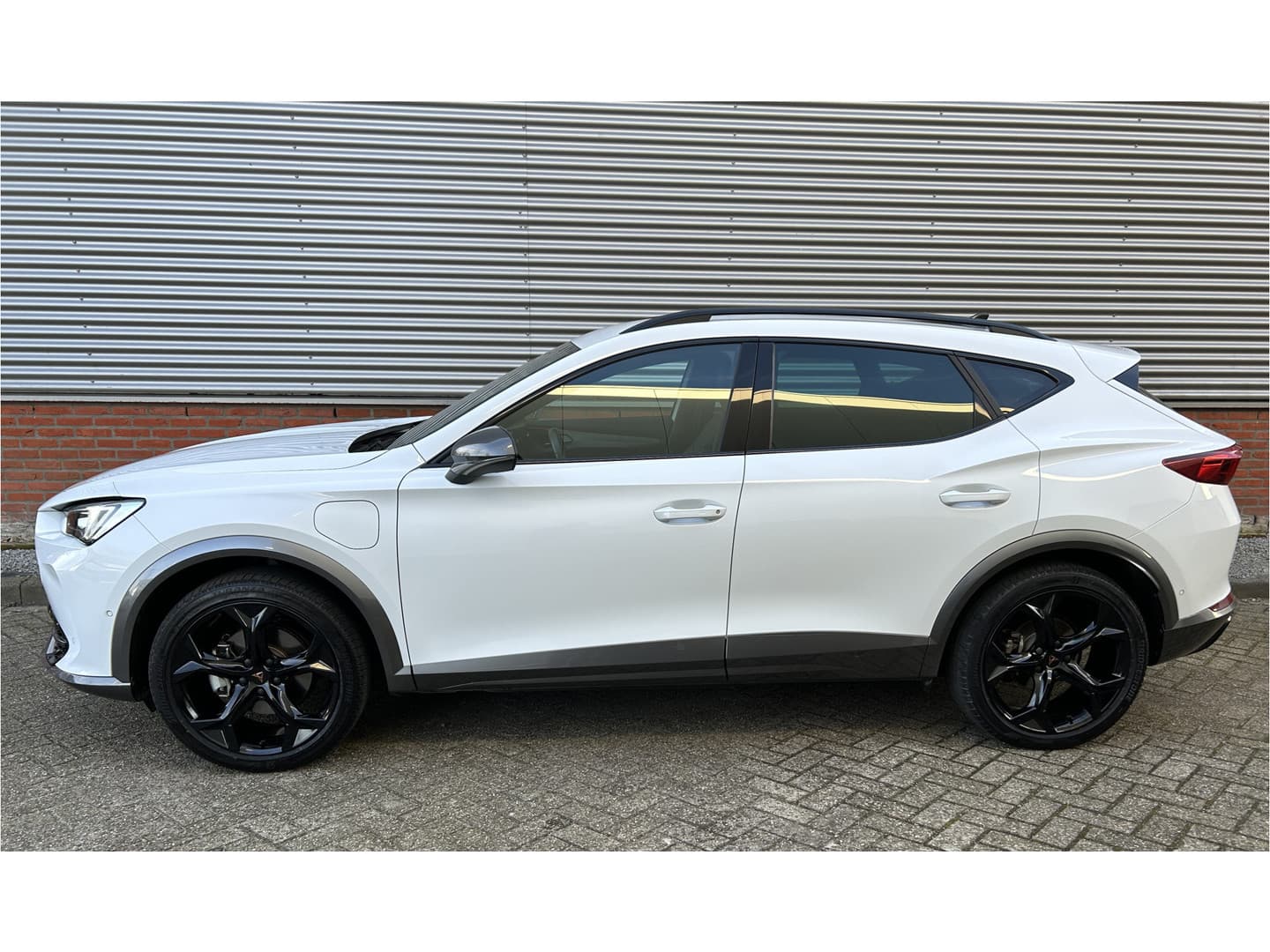 CUPRA Formentor 1.4 e-Hybrid Business thumbnail 2