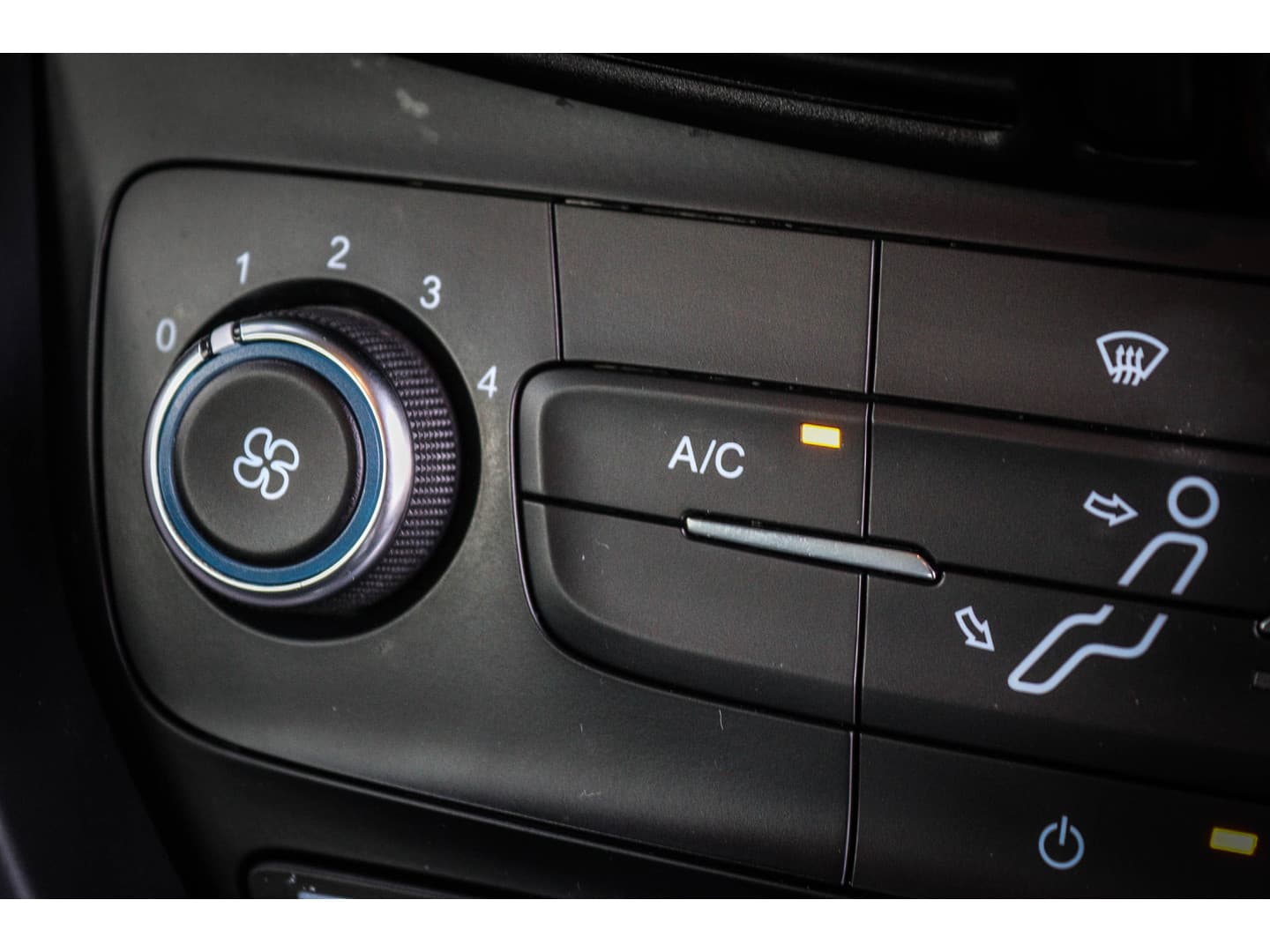 Ford C-MAX 1.0 Trend Van 7.950,- NU 6.950,- ! thumbnail 8