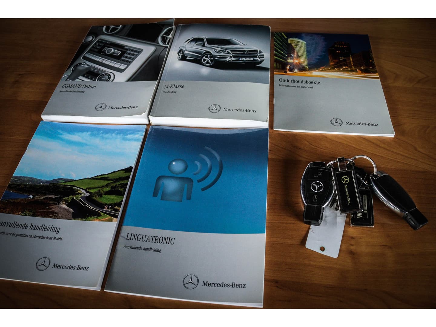 Mercedes-Benz M-Klasse 350 Van 20.950,- NU 18.950,- ! thumbnail 24