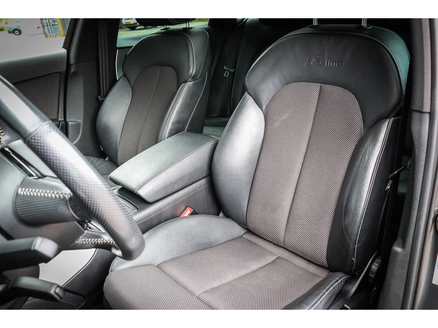 Audi A6 Avant 1.8 TFSI ultra S line Edition Van 21.950,- NU 18.950,- ! thumbnail 13