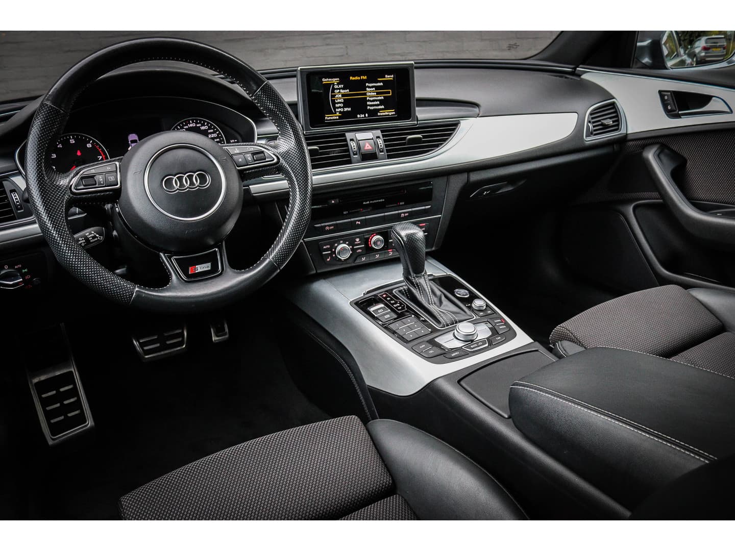 Audi A6 Avant 1.8 TFSI ultra S line Edition Van 21.950,- NU 18.950,- ! thumbnail 4