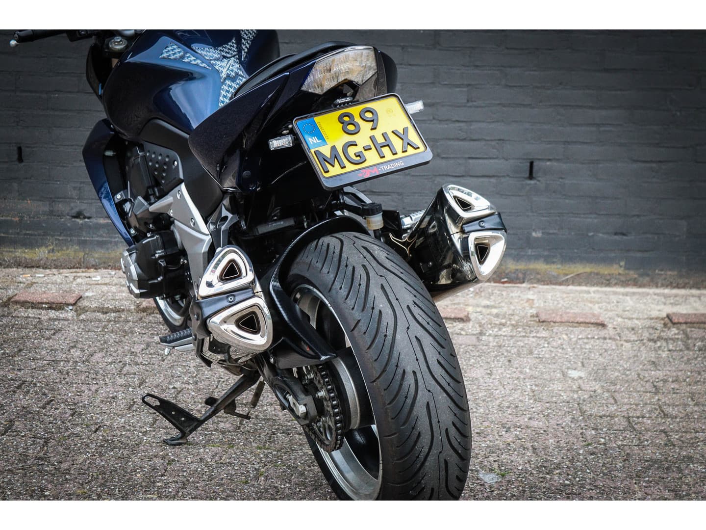 Kawasaki Z1000 Tour thumbnail 12