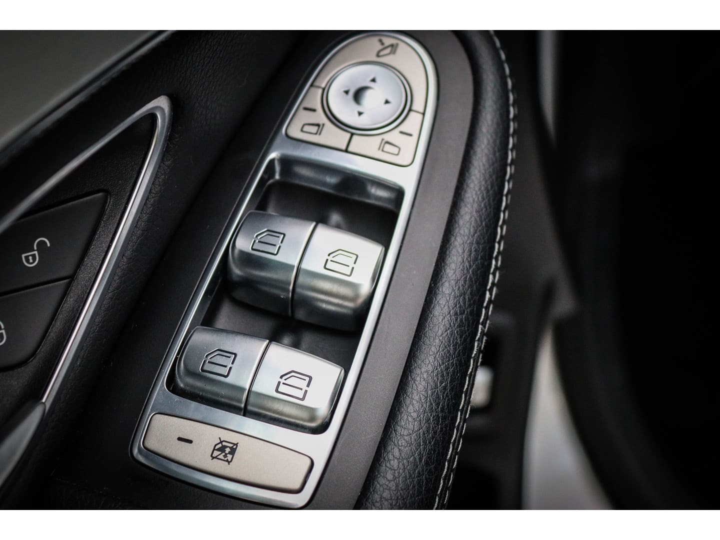 Mercedes-Benz GLC 350e 4MATIC Van 24.950,- NU 23.950,- thumbnail 13