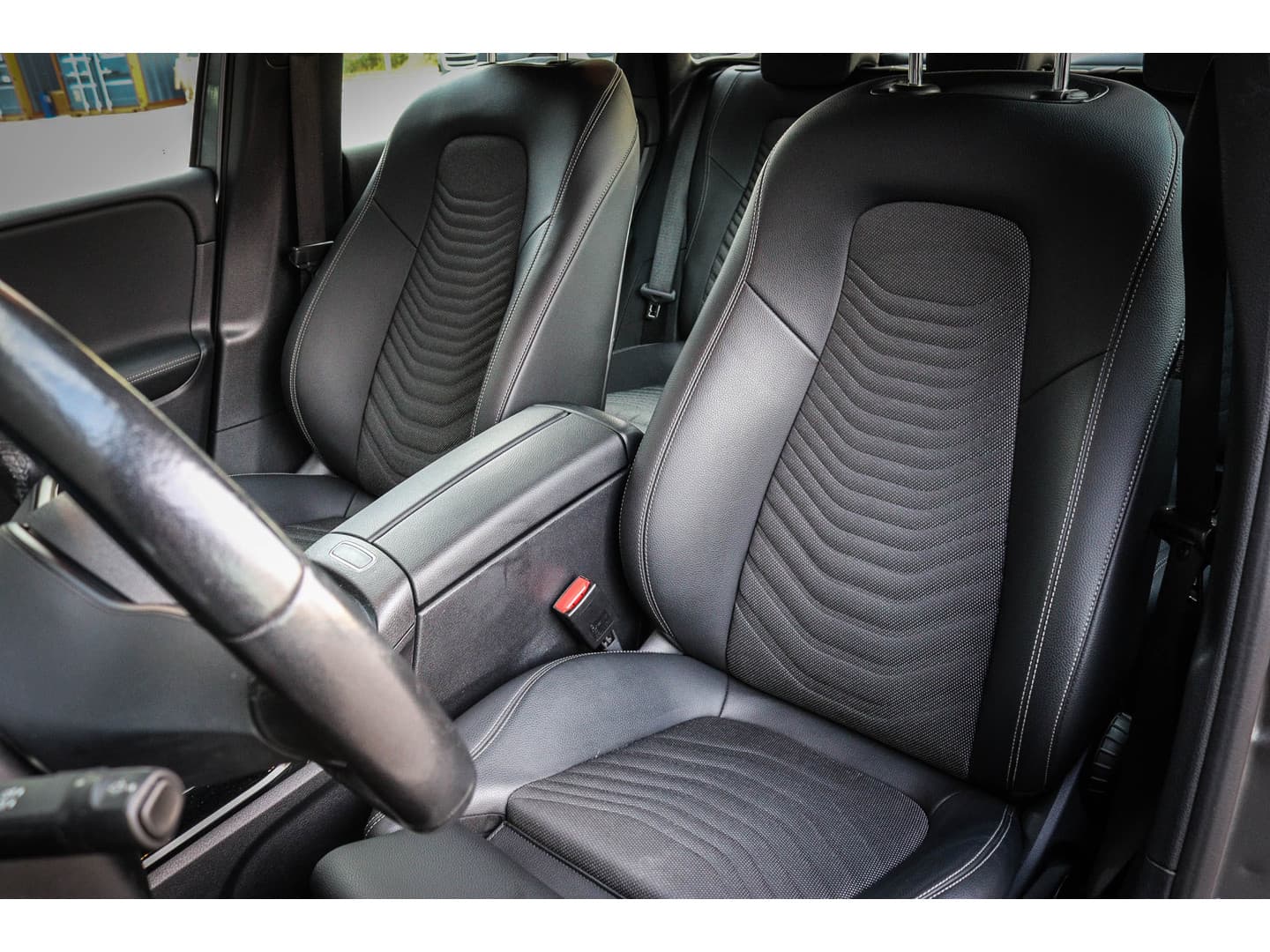 Mercedes-Benz B-Klasse 160 Van 19.950,- NU 18.950,- ! thumbnail 11