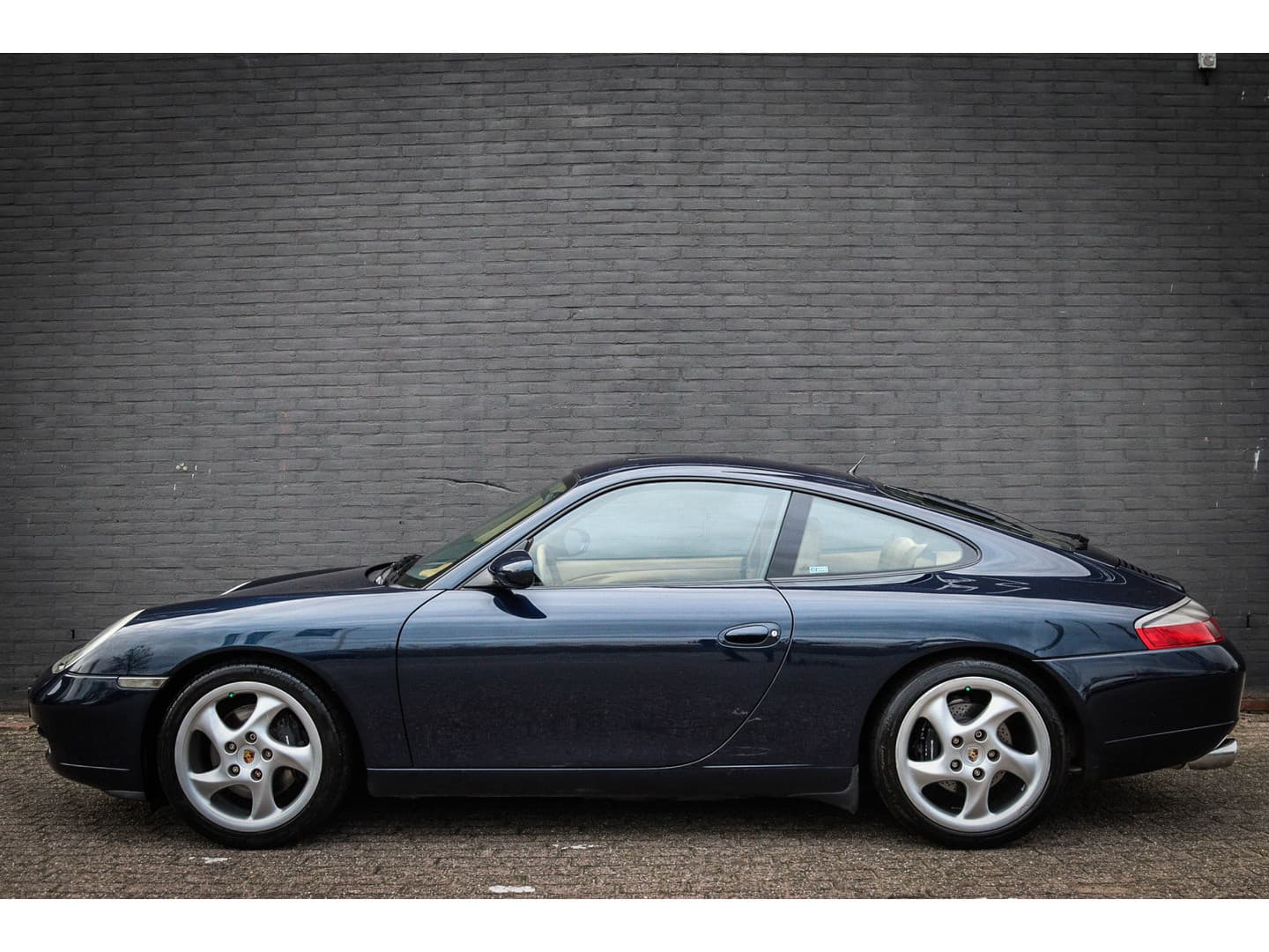 Porsche 911 3.4 Coupé Carrera 996 in zeer nette staat thumbnail 2