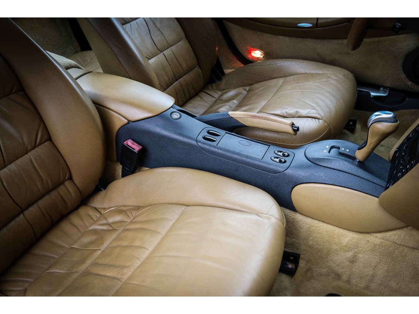 Porsche 911 3.4 Coupé Carrera 996 in zeer nette staat thumbnail 9