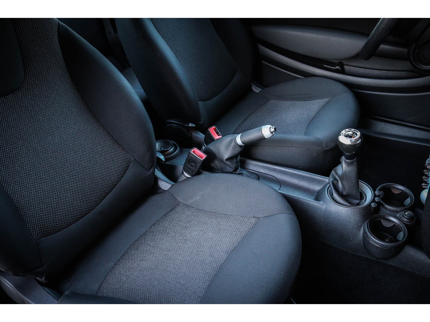 MINI Cooper Mini 1.6 Van 3.950,- NU 3.250,- ! thumbnail 12