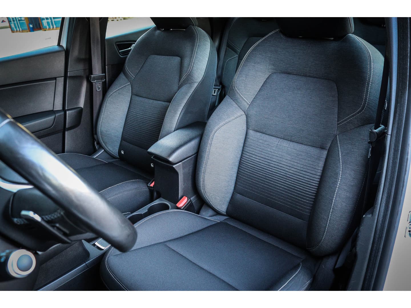 Renault Captur 1.3 TCe 140 Intens Van 17.950,- NU 16.950,- ! thumbnail 13