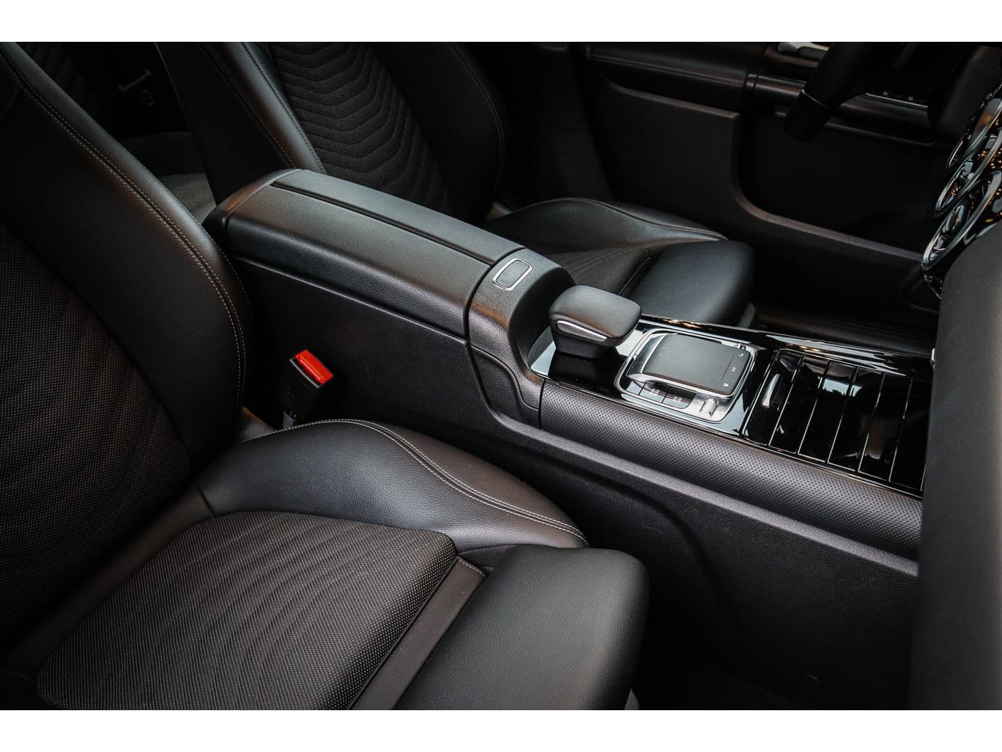 Mercedes-Benz B-Klasse 200 Business Solution Plus Van 21.950,- NU 20.950,- ! thumbnail 15