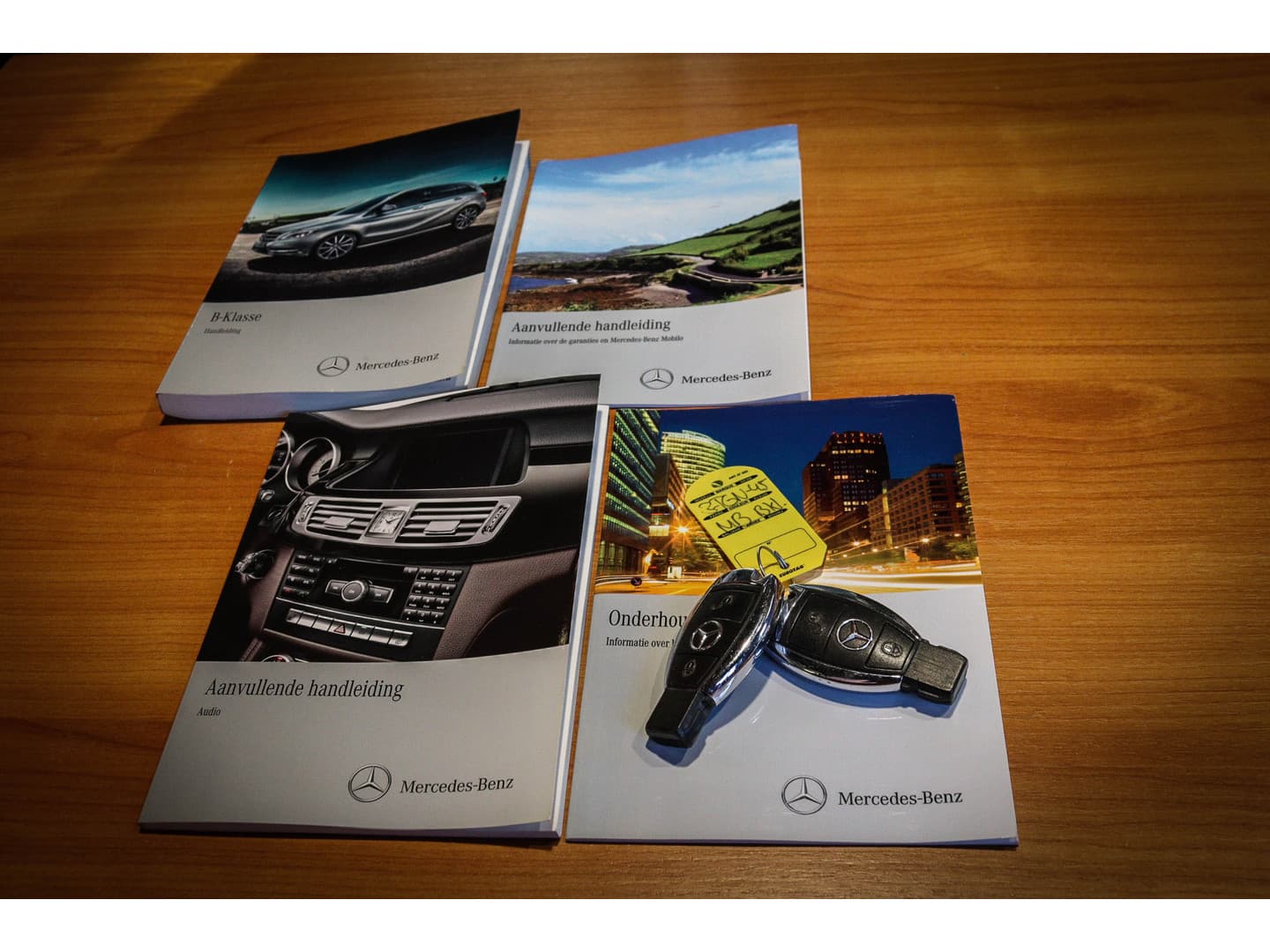 Mercedes-Benz B-Klasse 180 Prestige Trekhaak/Navigatie/Airco thumbnail 19