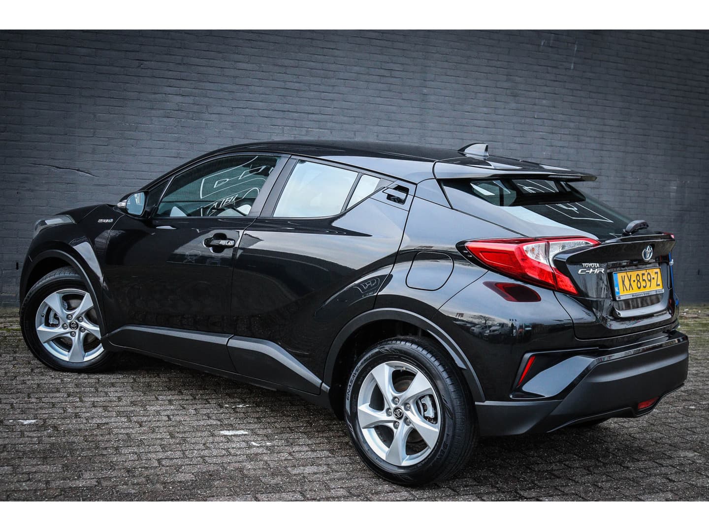 Toyota C-HR 1.8 Hybrid Dynamic Navi/Camera/CruiseControl thumbnail 3