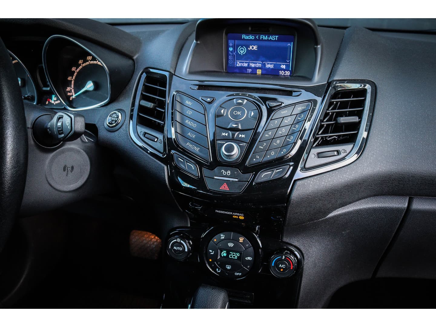 Ford Fiesta 1.0 EcoBoost Titanium Airco/Navi thumbnail 5