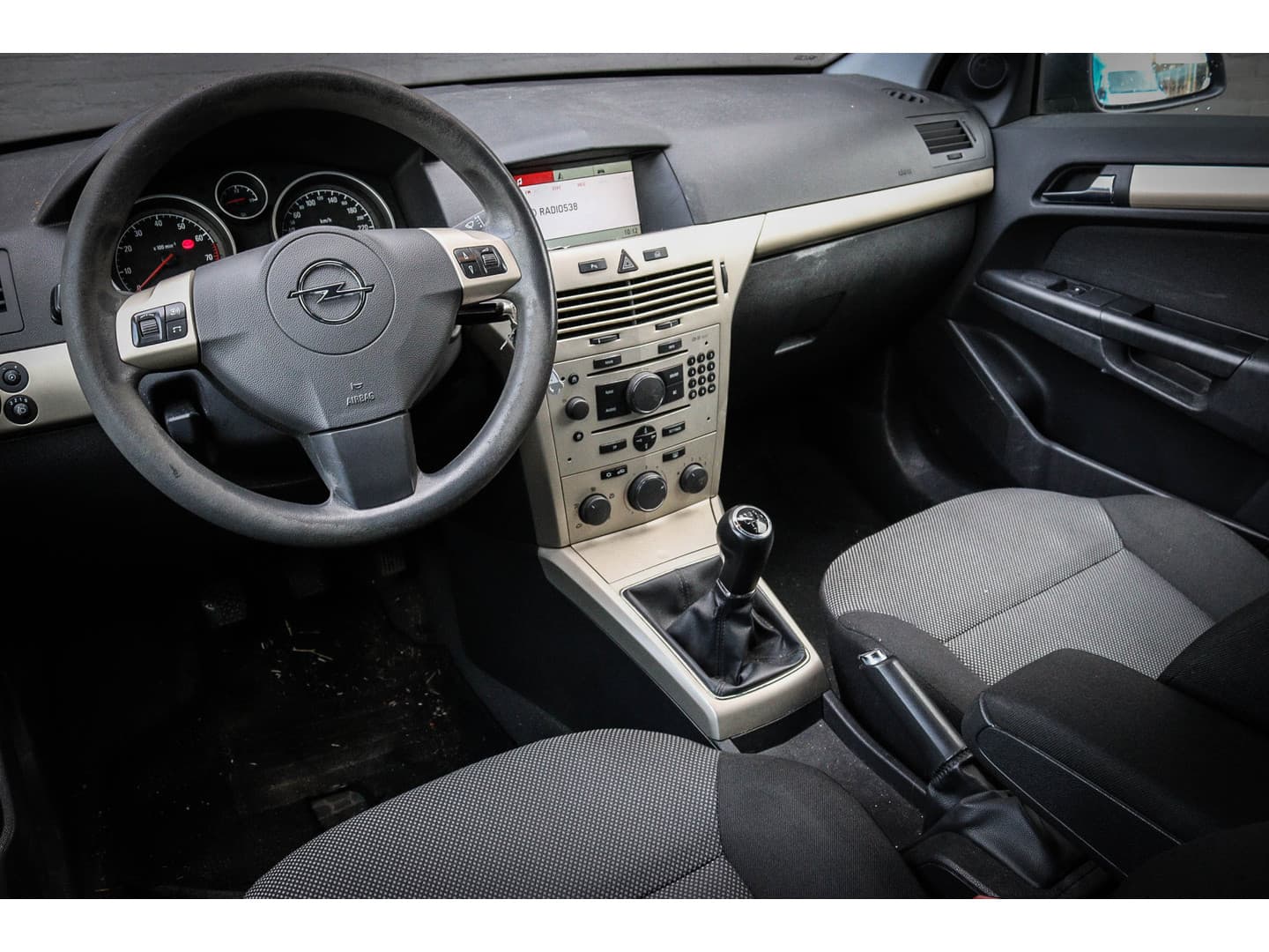 Opel Astra Wagon 1.4 Temptation Net binnen - Nu al te bezichtigen thumbnail 3