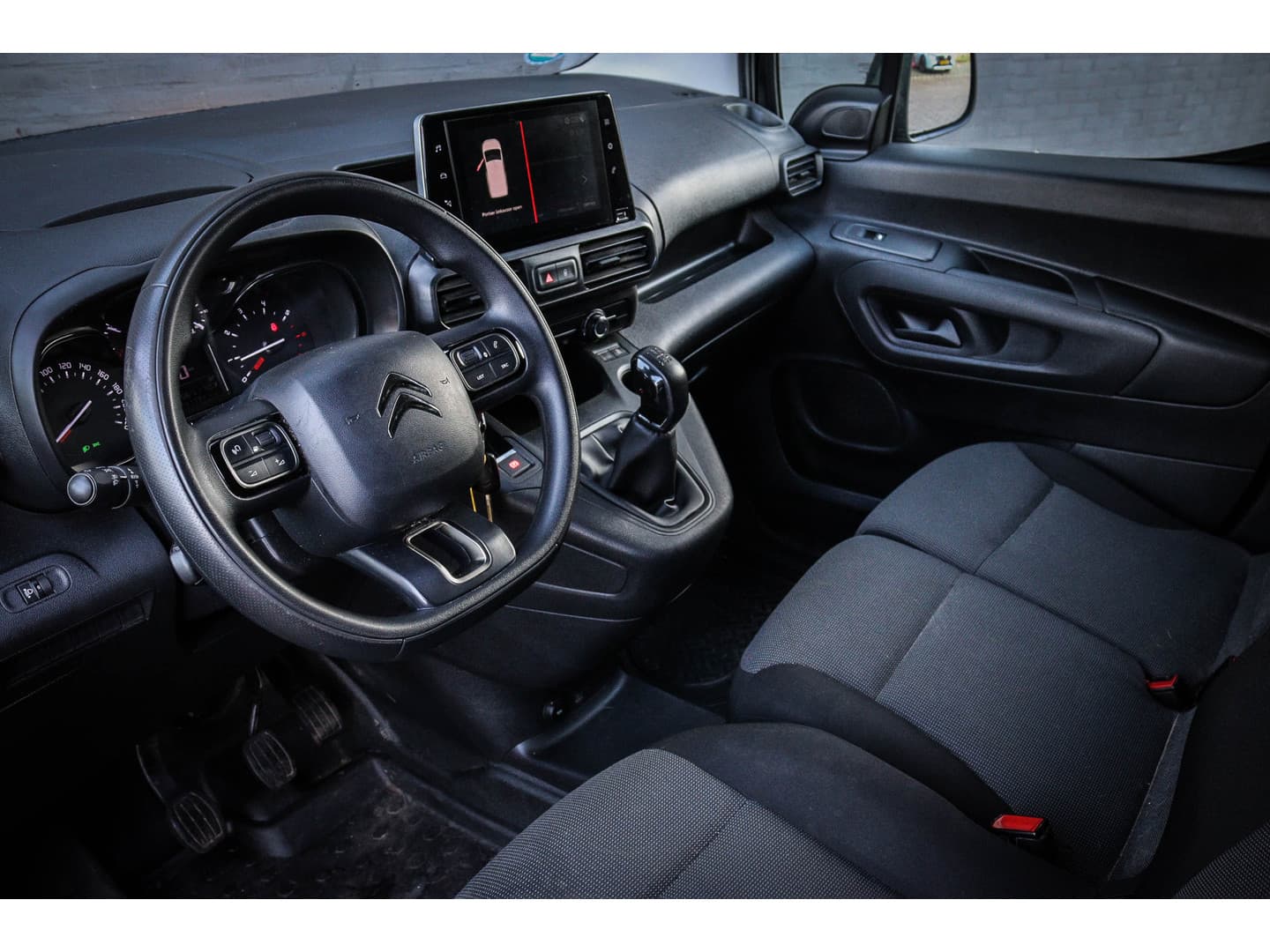 Citroën Berlingo 1.5 BlueHDI Club Net binnen - Nu al te bezichtigen thumbnail 3