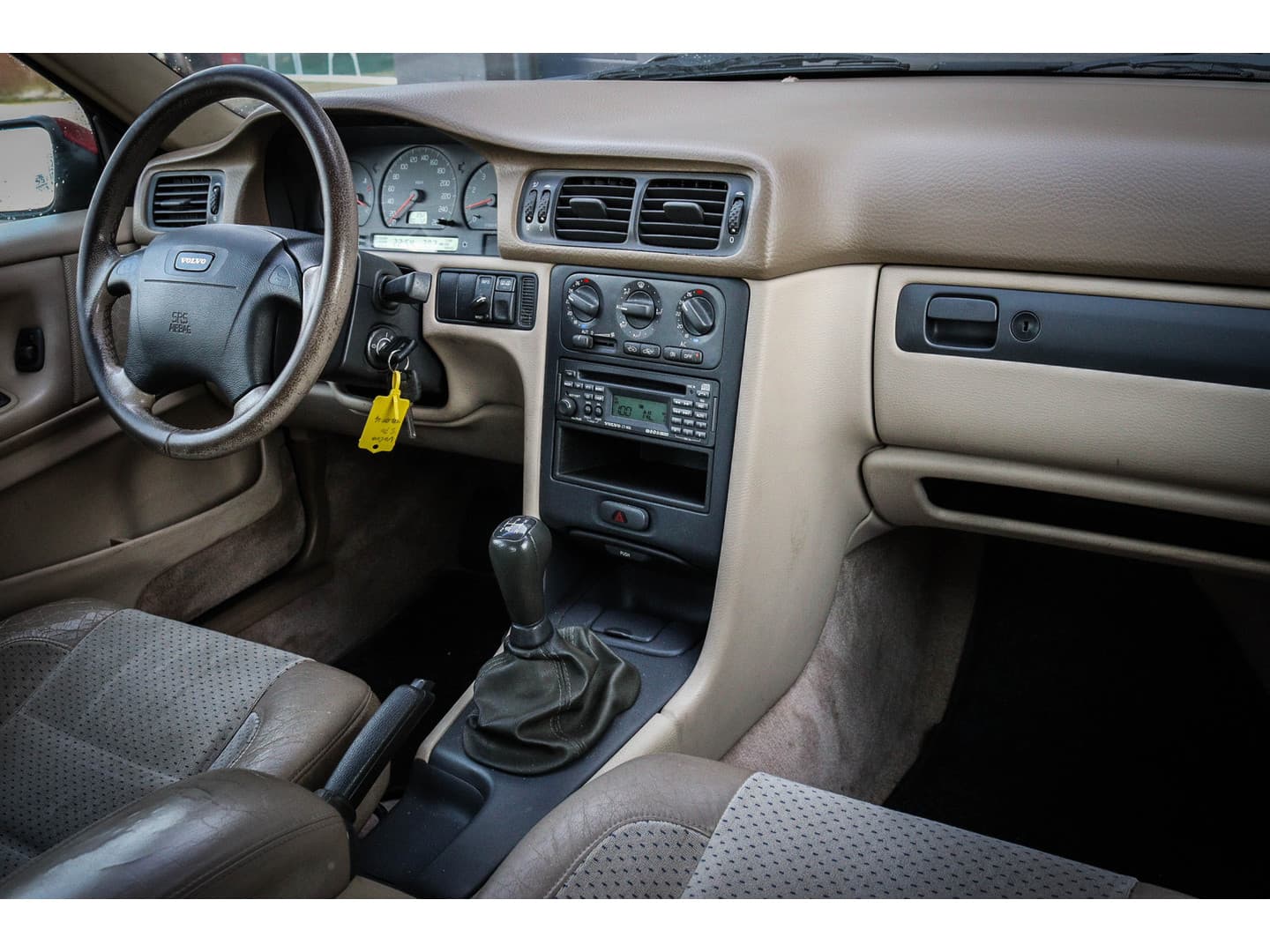 Volvo S70 2.5 Comfort-Line Net binnen - Nu al te bezichtigen thumbnail 6