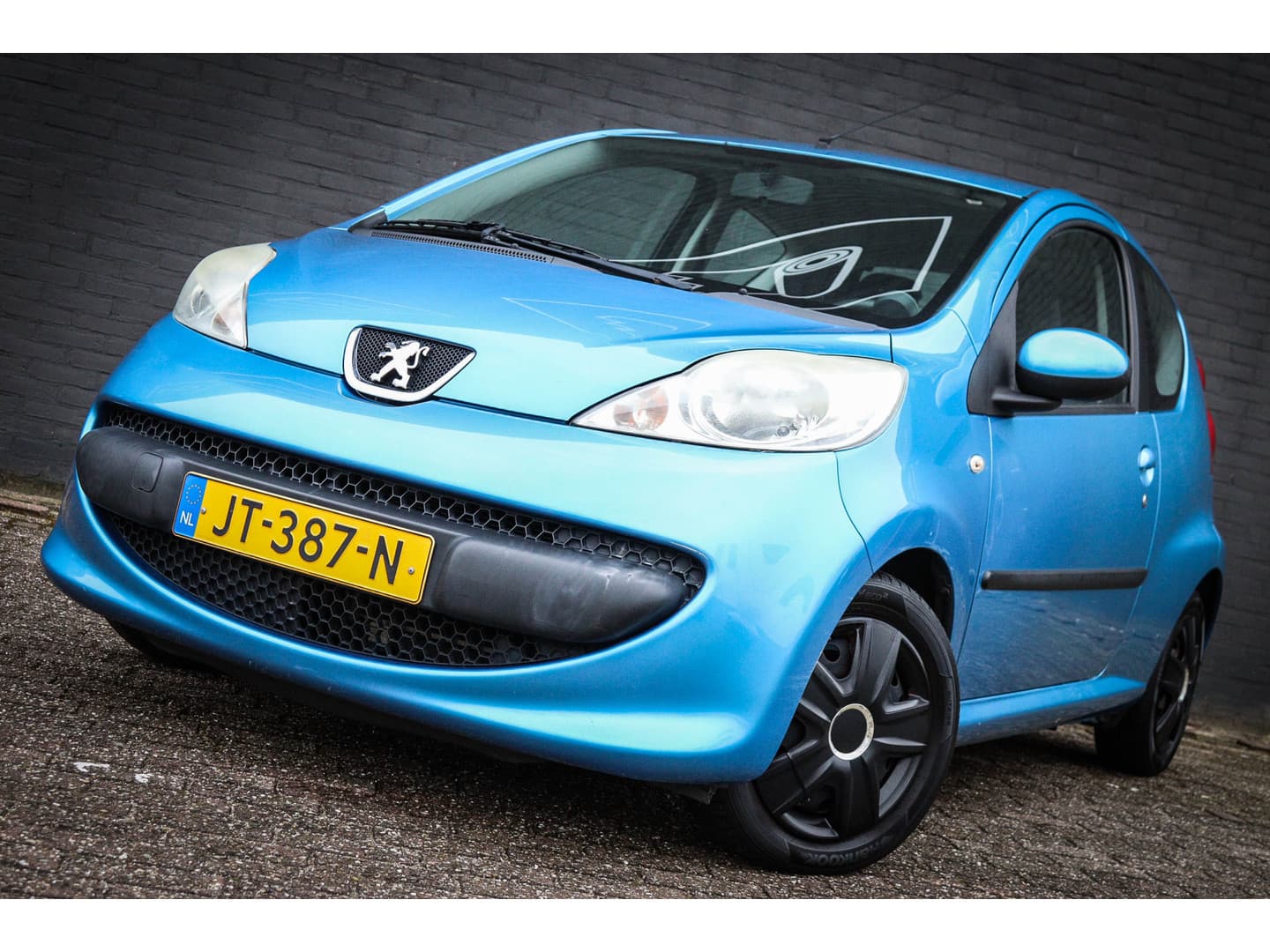 Peugeot 107 1.0-12V XS Net binnen - Nu al te bezichtigen thumbnail 2