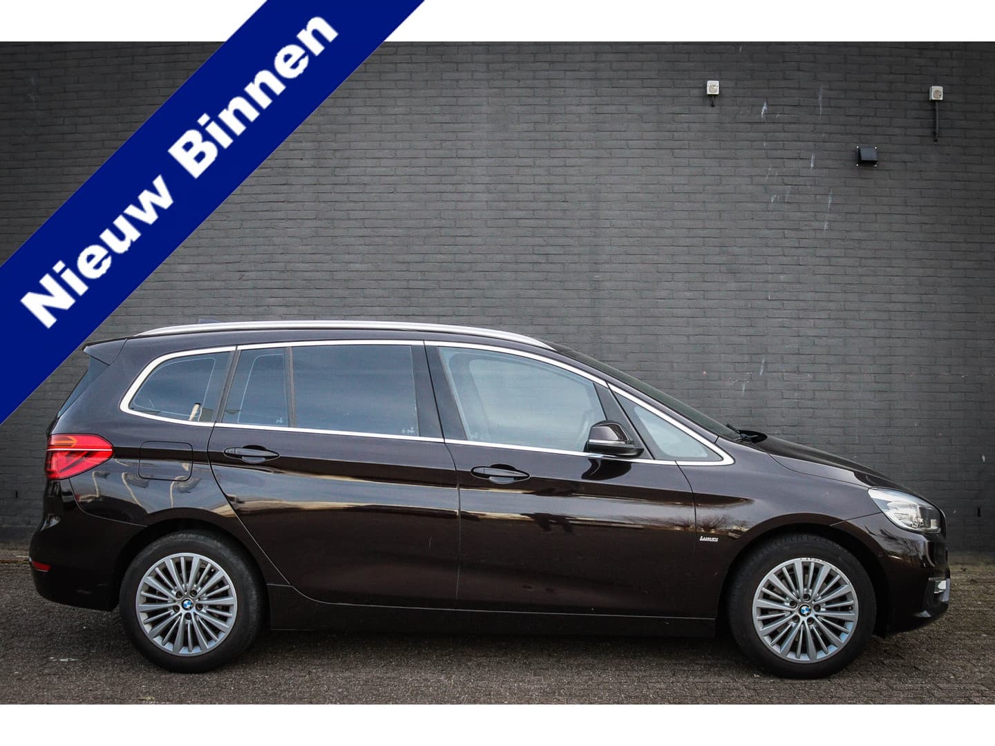 BMW 2 Serie Gran Tourer 218i 7p. High Executive Net binnen - wordt nog showroom klaar gemaakt