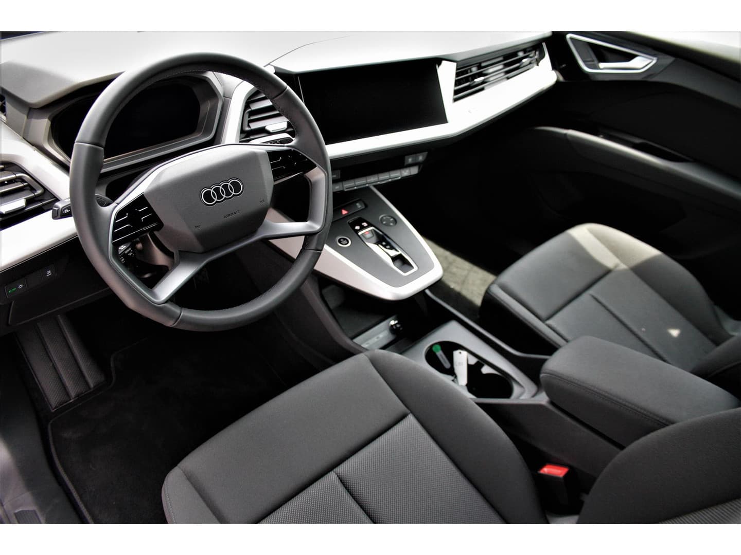 Audi Q4 e-tron 35 Edition Demo, BTW Auto thumbnail 14