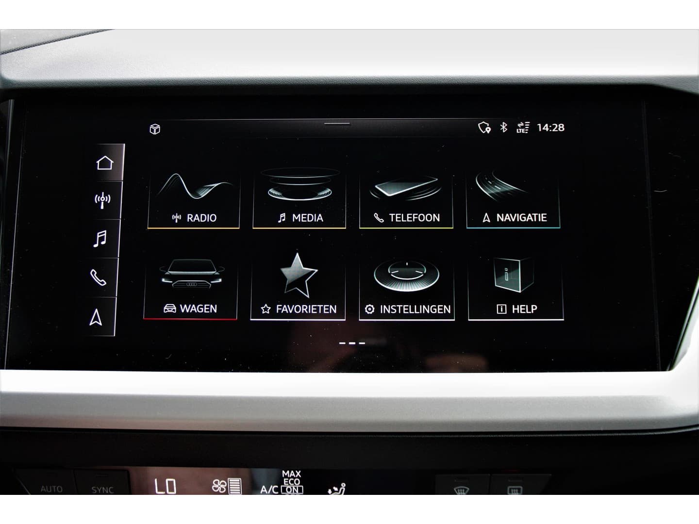 Audi Q4 e-tron 35 Edition Demo, BTW Auto thumbnail 24