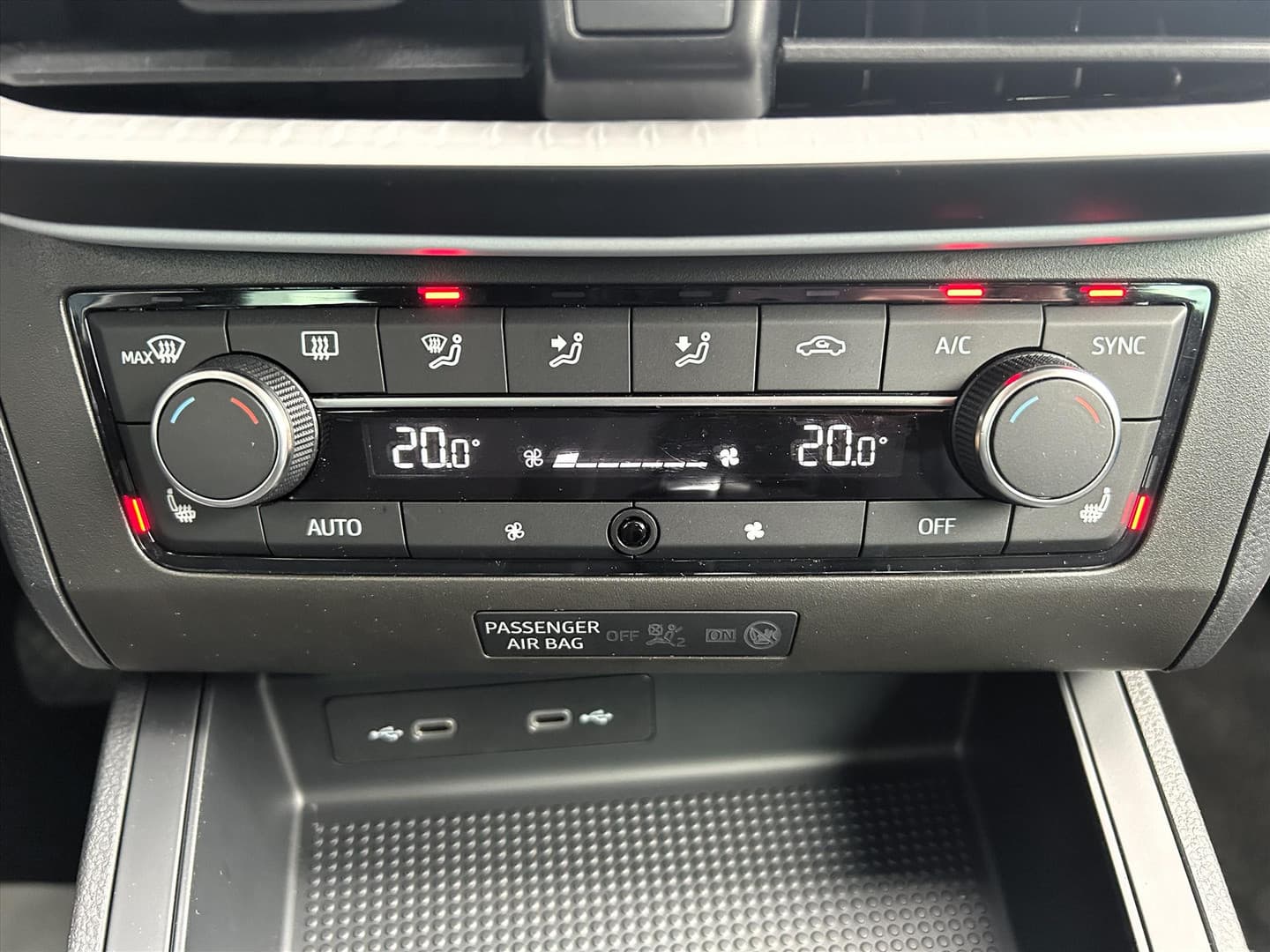 SEAT Ibiza 1.0 TSI 110pk DSG, Carplay, Stoelverw, Camera thumbnail 25