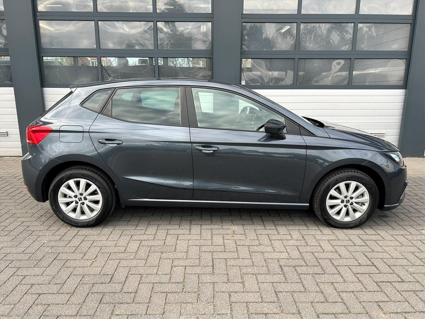 SEAT Ibiza 1.0 TSI 110pk DSG, Carplay, Stoelverw, Camera thumbnail 7
