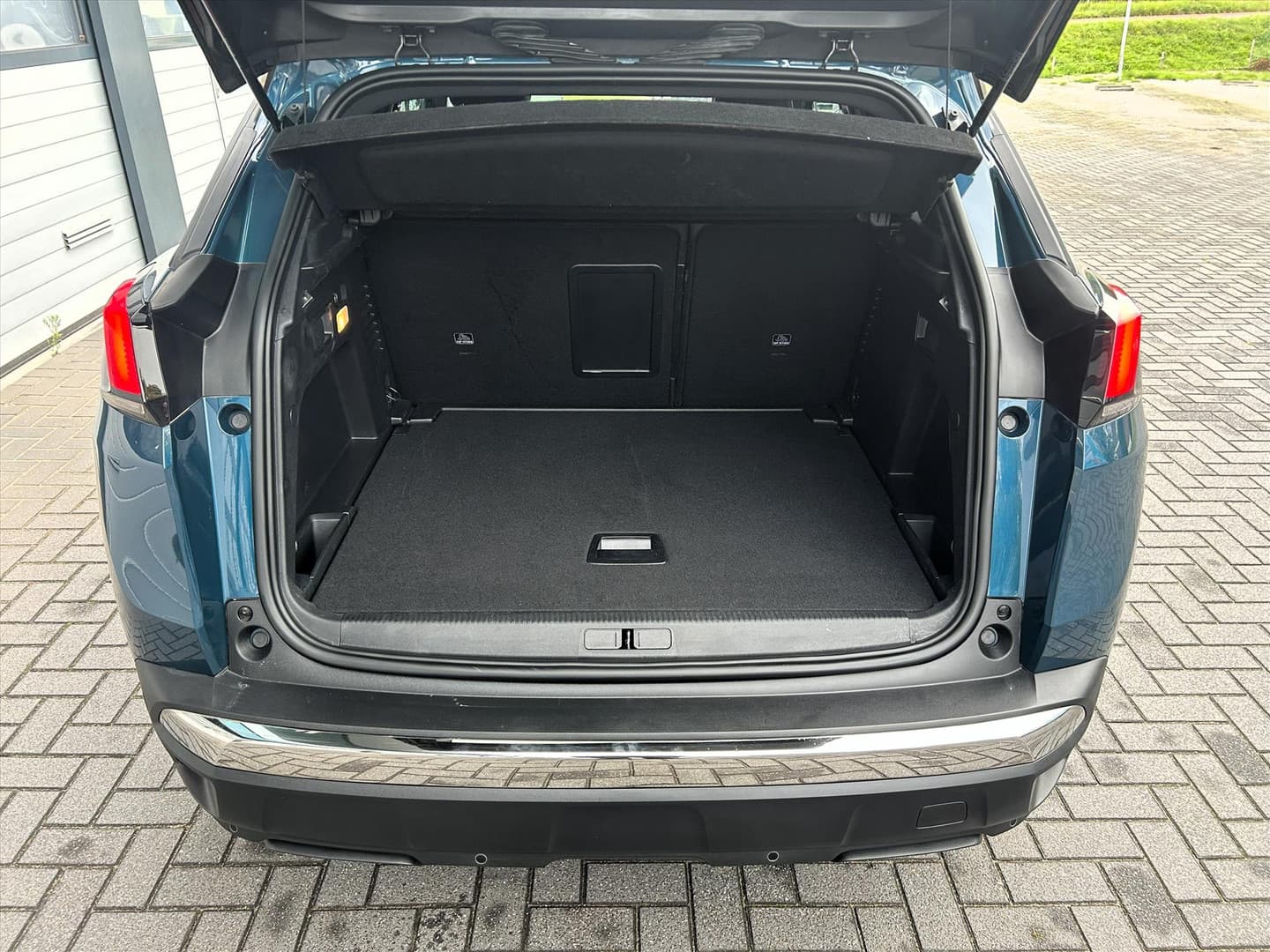 Peugeot 3008 1.2 Allure 130pk Aut. Carplay, Camera, Sensoren thumbnail 8