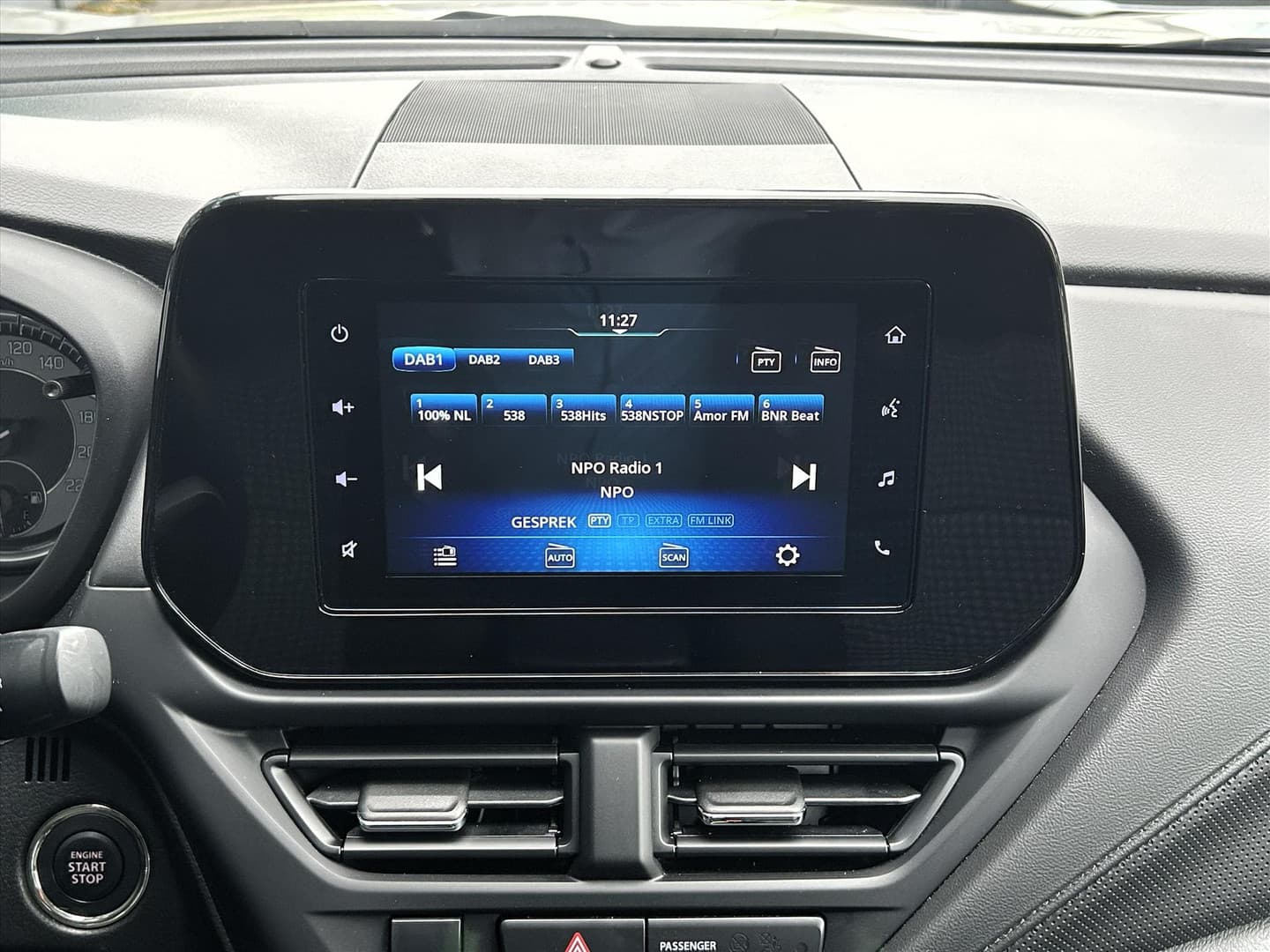 Suzuki S-Cross 1.4 Smart Hybrid Select, Carplay, Camera, Stoelverwarming thumbnail 17