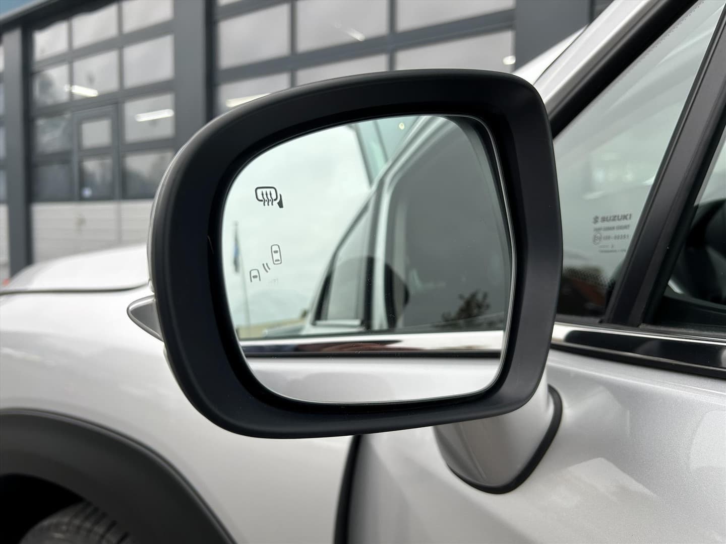 Suzuki S-Cross 1.4 Smart Hybrid Select, Carplay, Camera, Stoelverwarming thumbnail 4