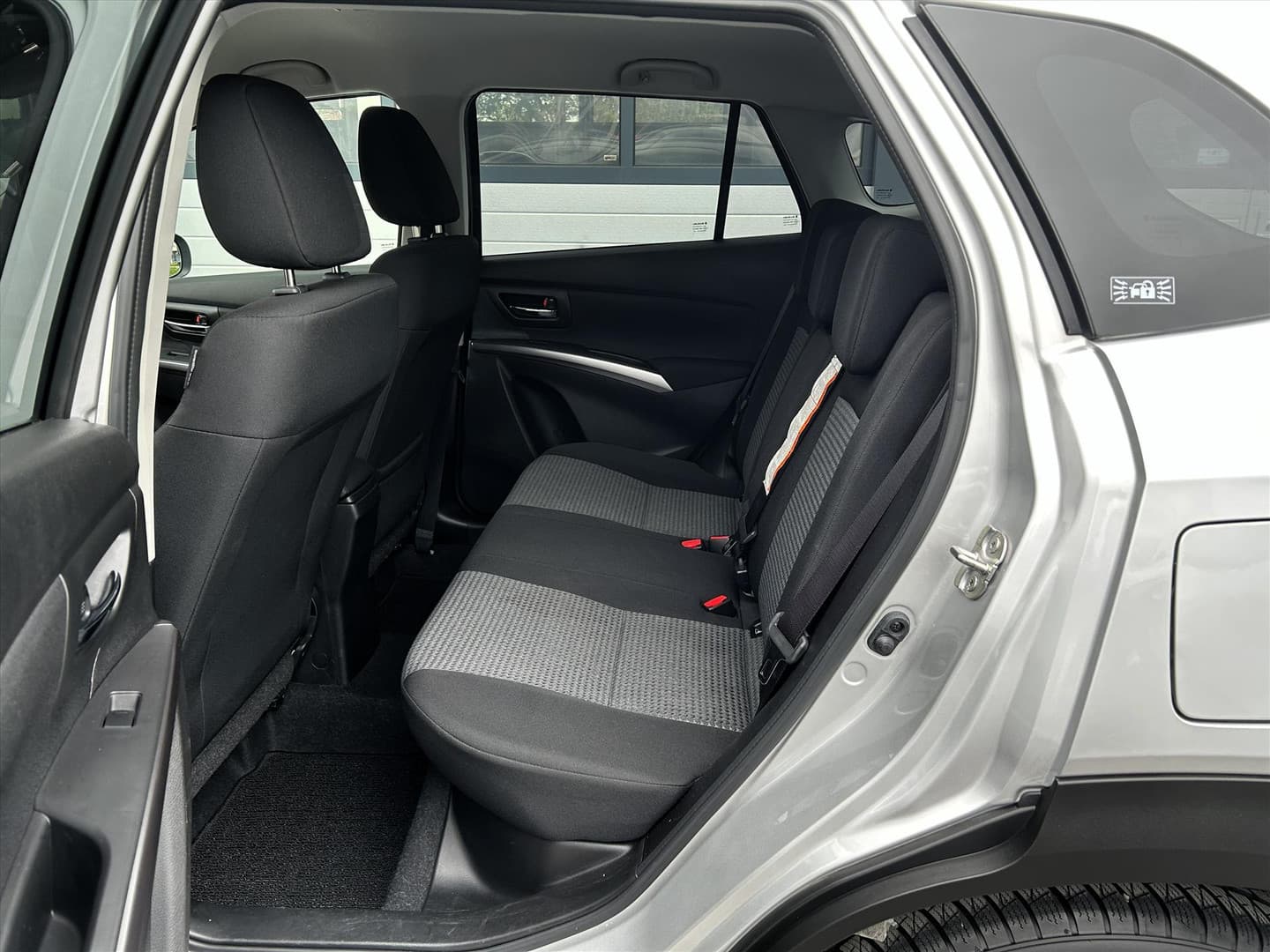 Suzuki S-Cross 1.4 Smart Hybrid Select, Carplay, Camera, Stoelverwarming thumbnail 7