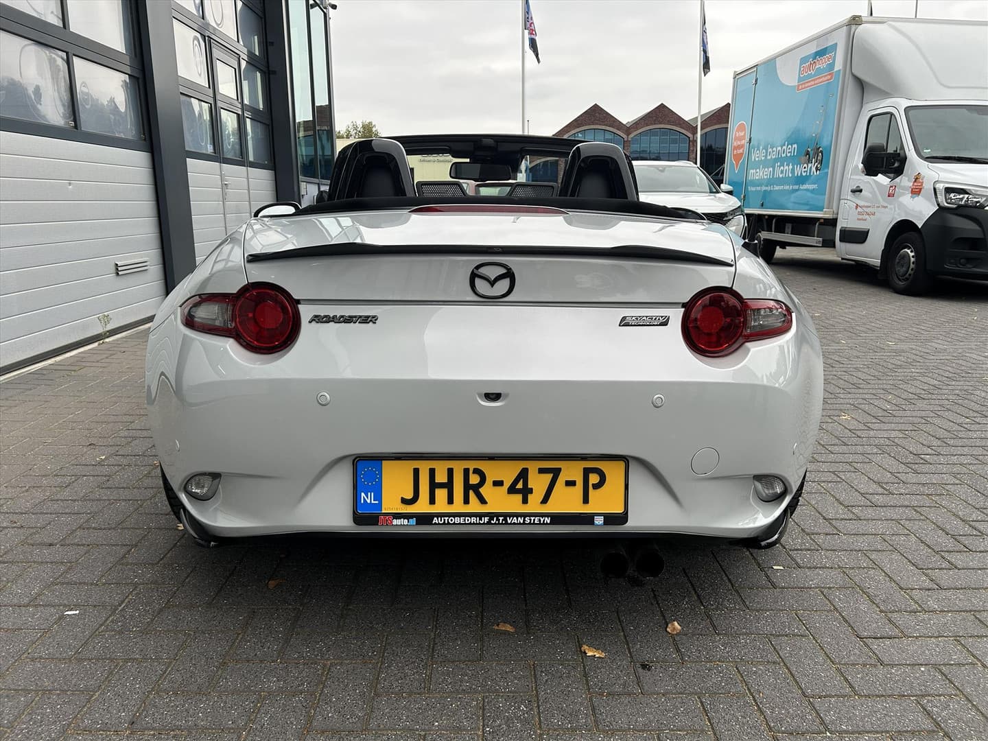 Mazda MX-5 Roadster 1.5 Skyactiv-G, Maxton-Design, Leder, Bose Audio thumbnail 10