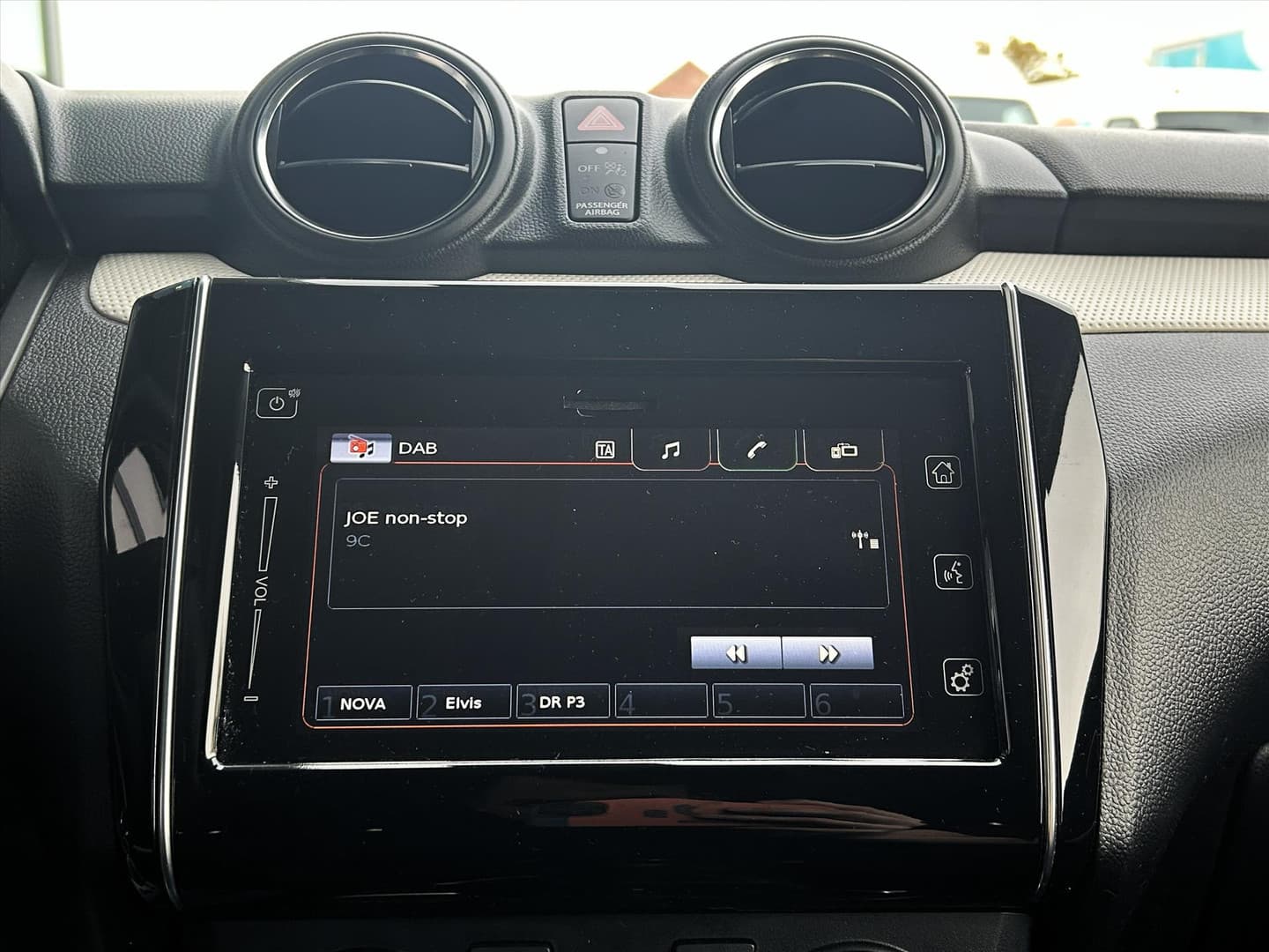 Suzuki Swift 1.2 Smart Hybrid 83pk Select, Carplay, Stoelverwarming thumbnail 19