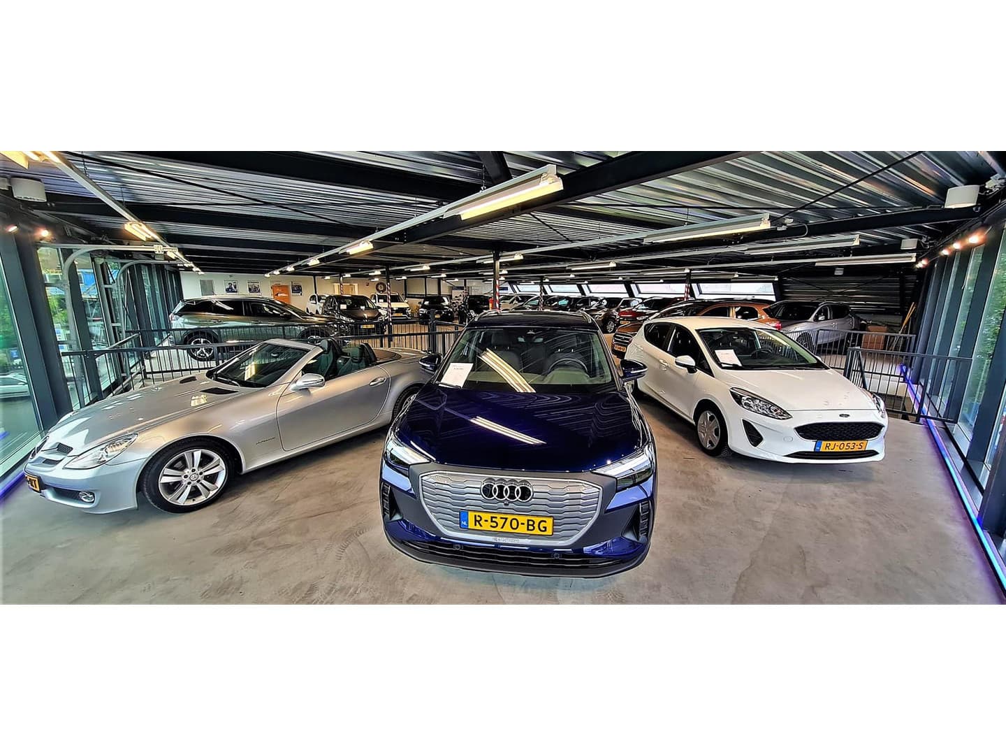 Suzuki Swift 1.2 Smart Hybrid 83pk Select, Carplay, Stoelverwarming thumbnail 28