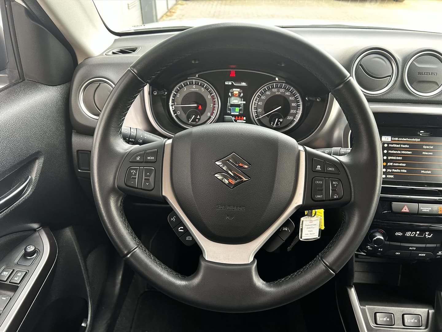 Suzuki Vitara 1.4 Smart Hybrid 129pk Select, Carplay, Stoelverwarming. thumbnail 12