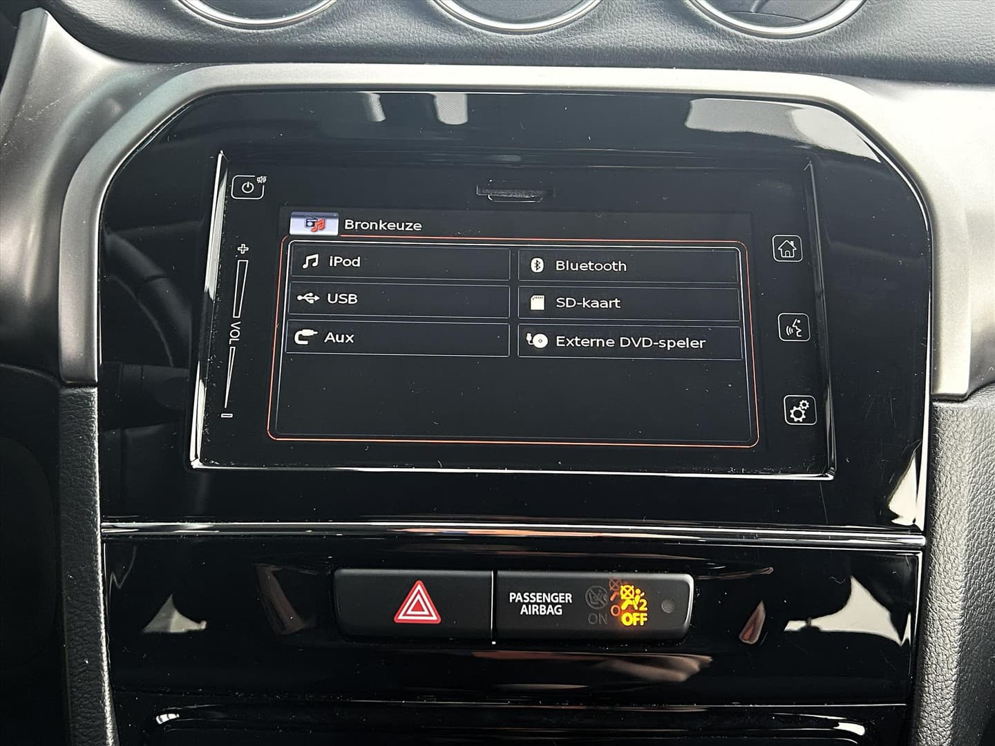 Suzuki Vitara 1.4 Smart Hybrid 129pk Select, Carplay, Stoelverwarming. thumbnail 18