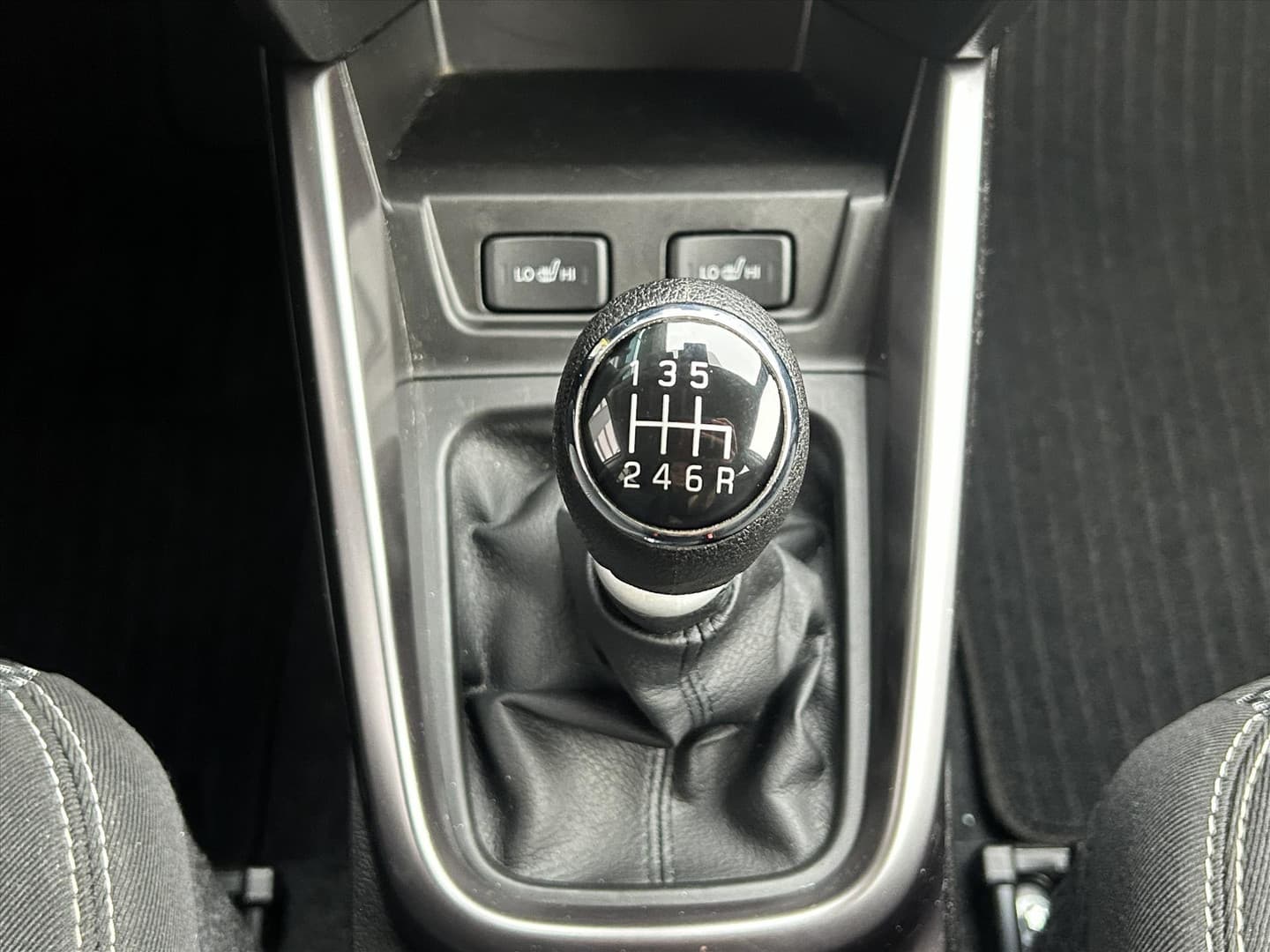 Suzuki Vitara 1.4 Smart Hybrid 129pk Select, Carplay, Stoelverwarming. thumbnail 23