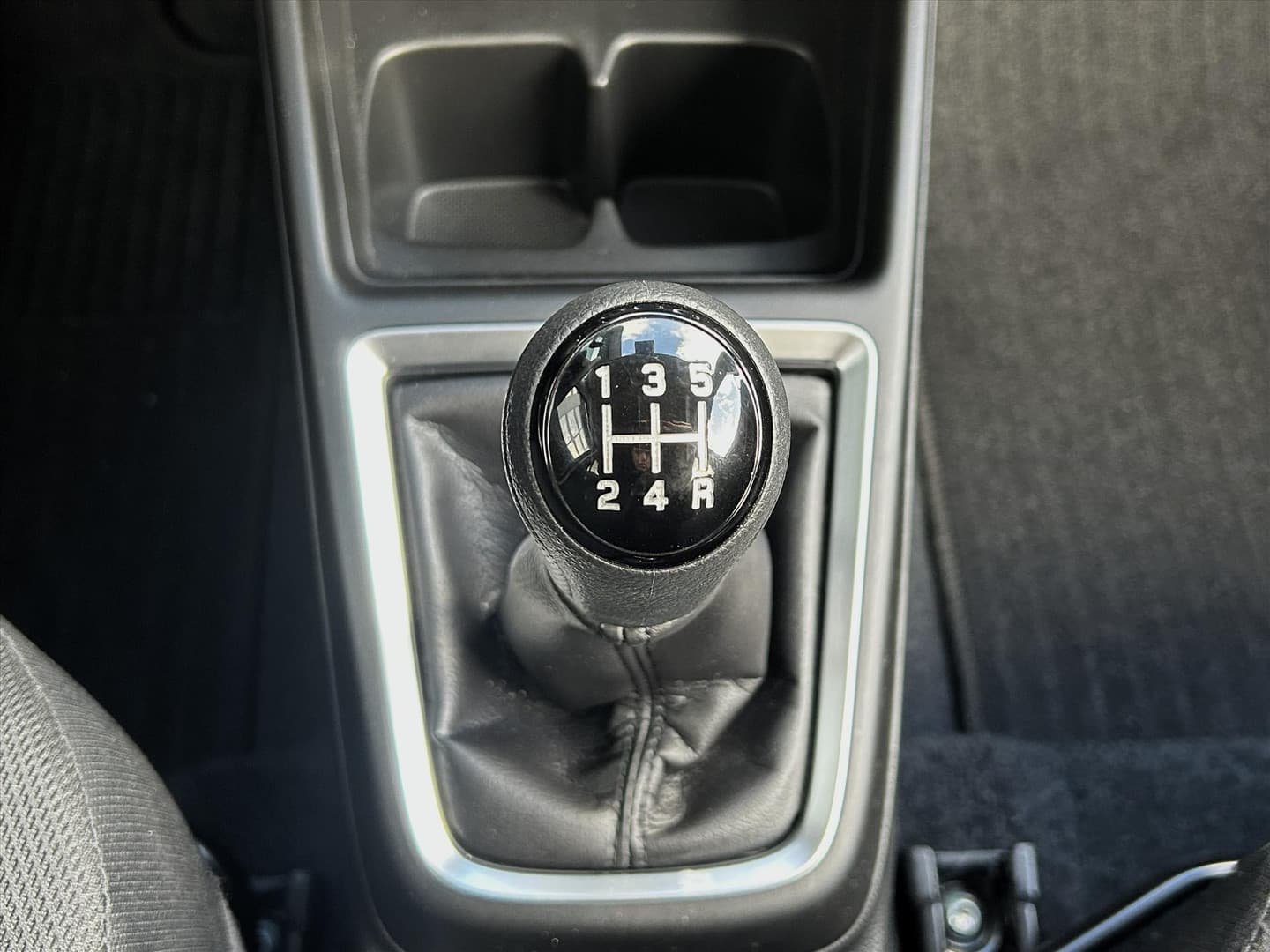 Suzuki Swift 1.2 Style 83pk Smart Hybrid, Demo Voertuig thumbnail 22