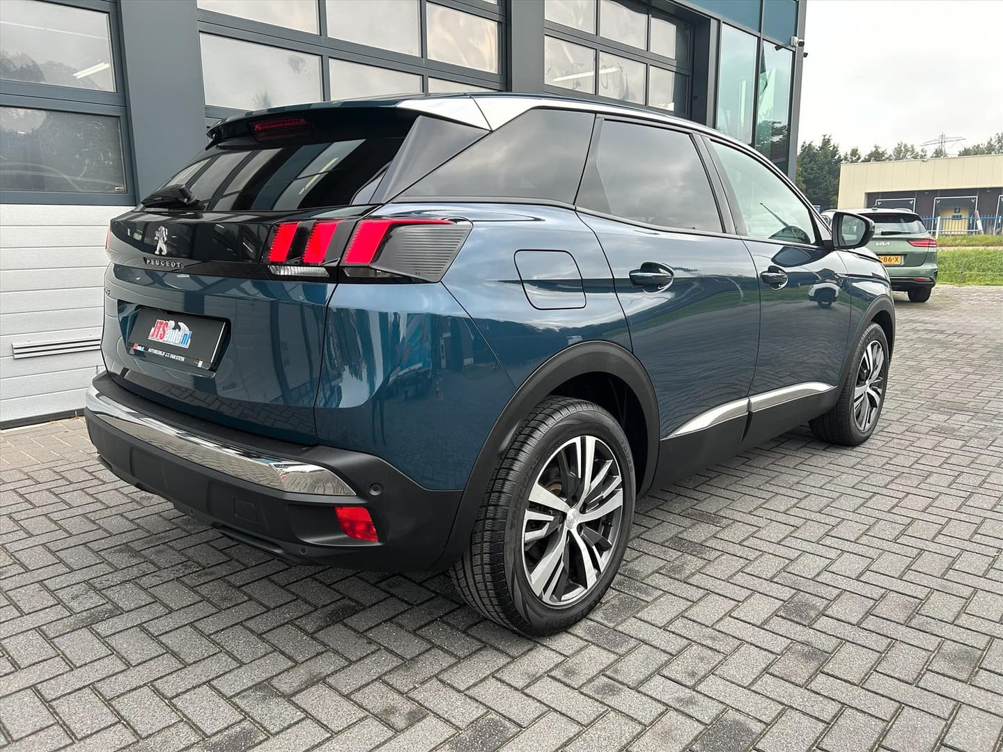 Peugeot 3008 1.2 Allure 130pk Aut. Carplay, Sensor, Camera thumbnail 9