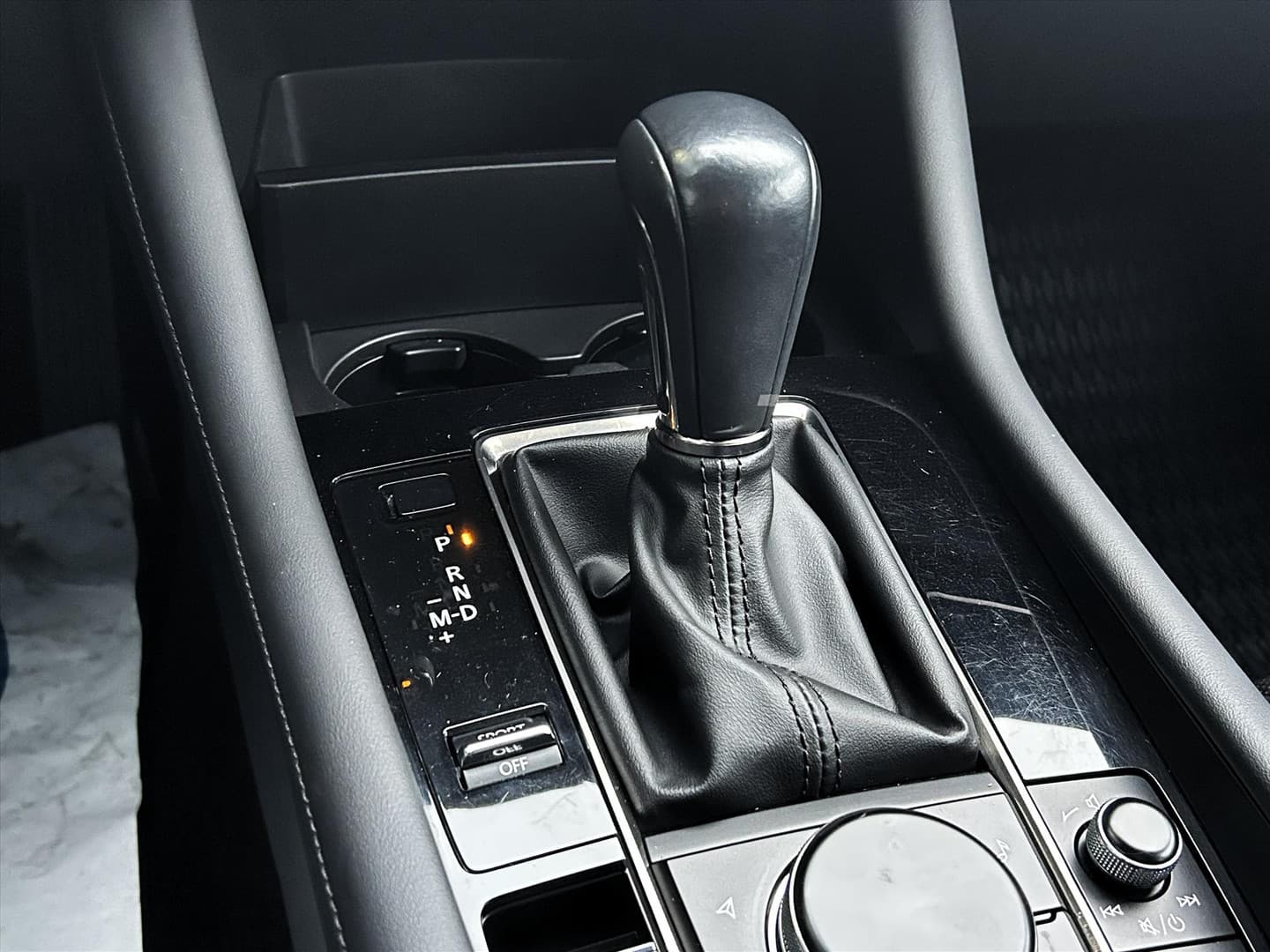 Mazda 3 Hatchback Skyactiv-G 122pk Aut. Cosmo, Leder, Trekhaak thumbnail 26