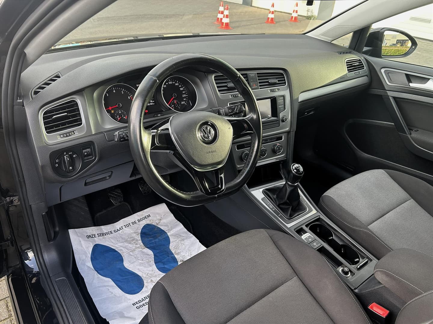 Volkswagen Golf 1.0 TSI 116pk, Trekhaak, Cruise, Lmv, Airco thumbnail 5