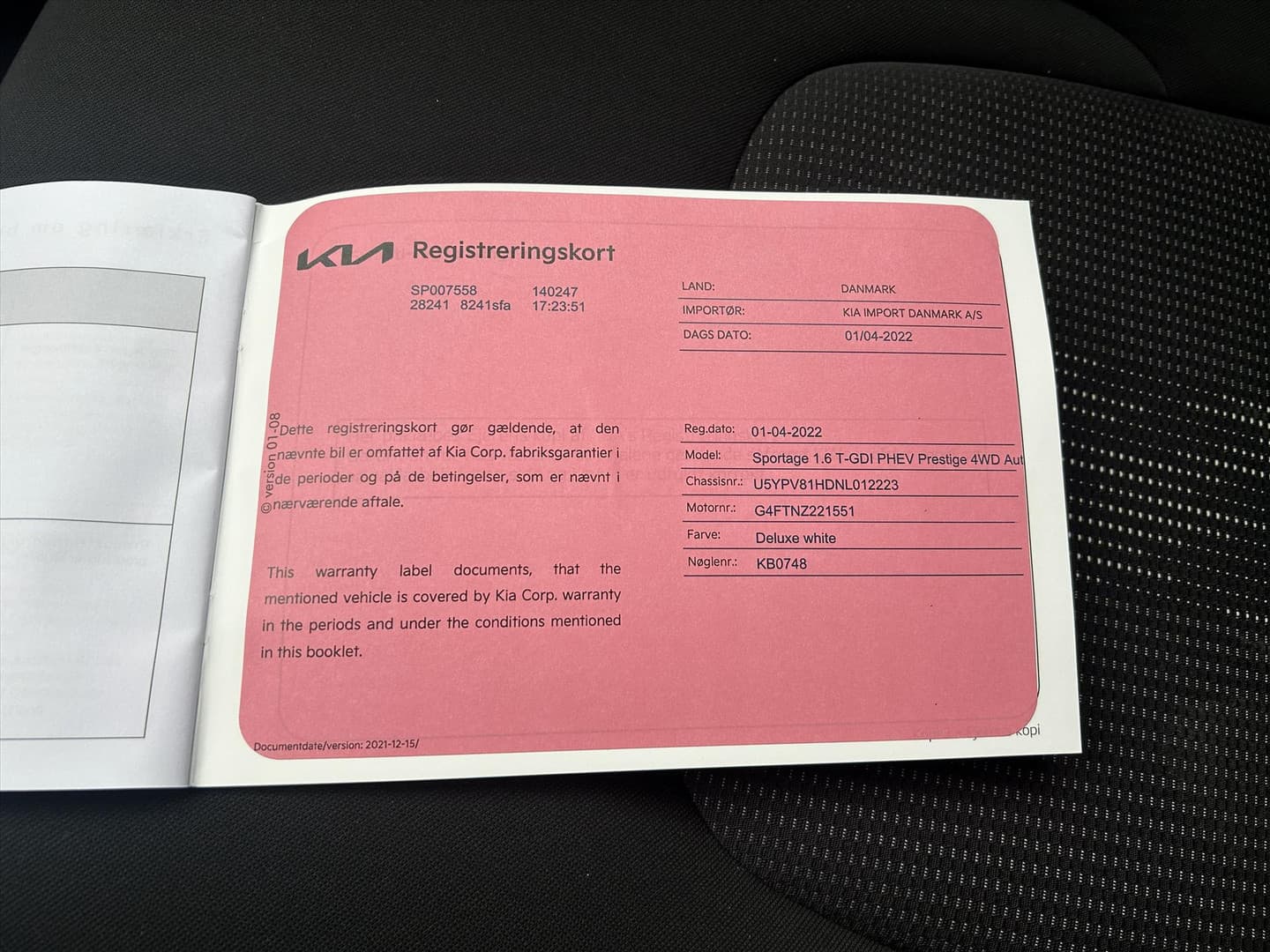 Kia Sportage 1.6 PHEV 265pk AWD, Fabrieksgarantie, Winterpakket thumbnail 28